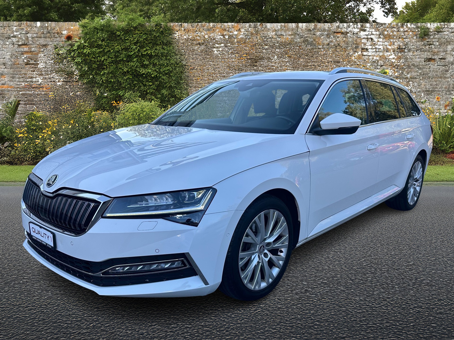 SKODA Superb 1.4 TSI Sport Line PHEV DSG-image-0
