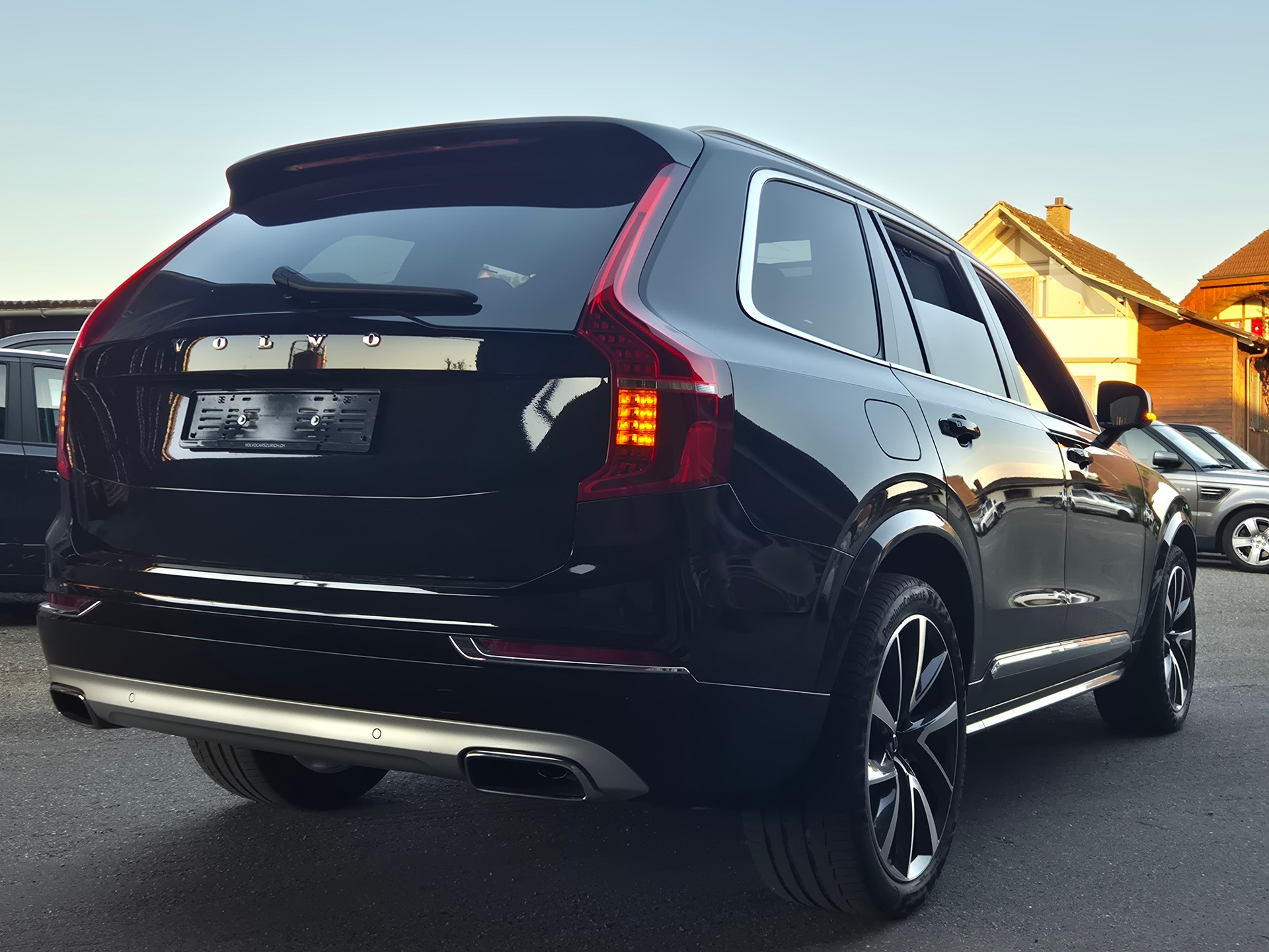 VOLVO XC90 Inscription Voll Ausstattung MFK-image-4
