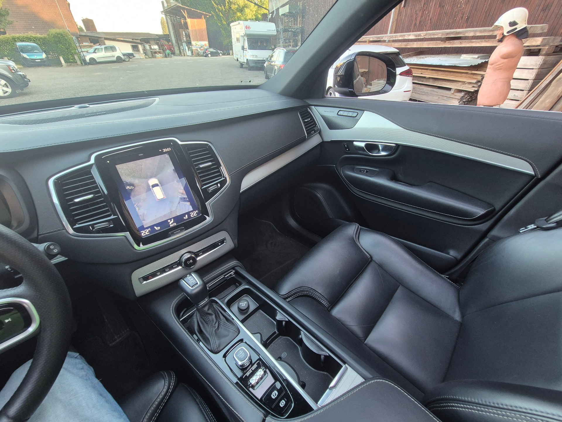 VOLVO XC90 Inscription Voll Ausstattung MFK-image-10