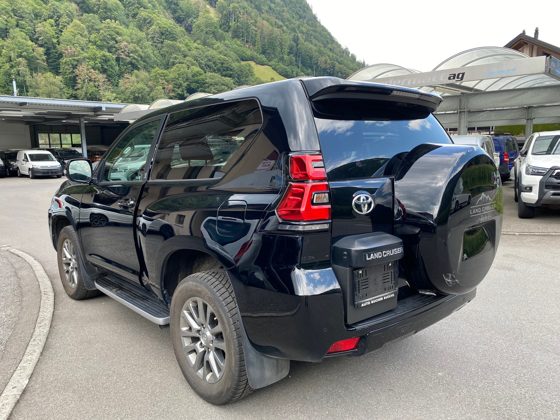 TOYOTA Land Cruiser 2.8TD Limited Edition Since 1951-image-6