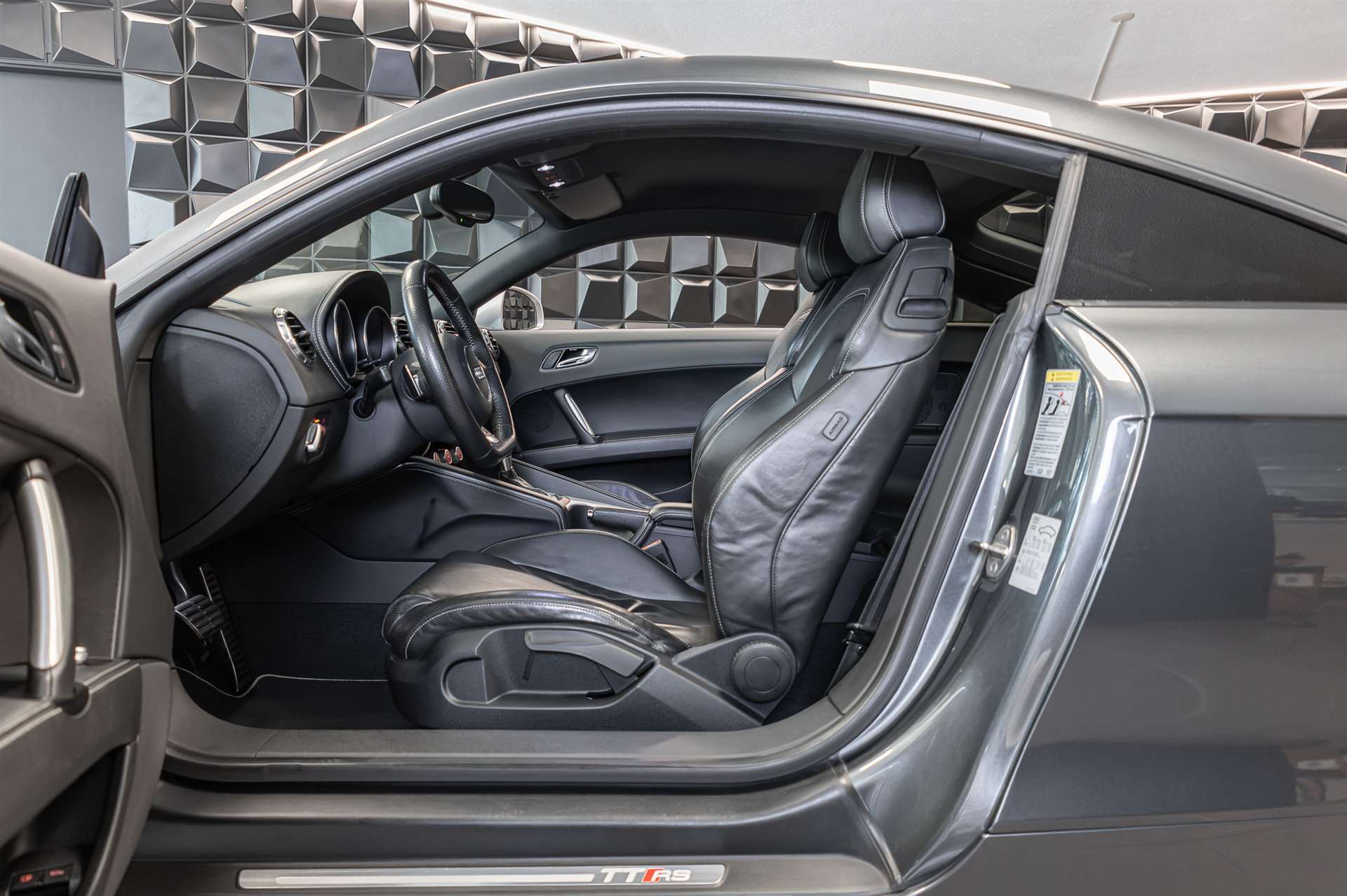 AUDI TT RS Coupé 2.5 TFSI quattro S-tronic-image-10