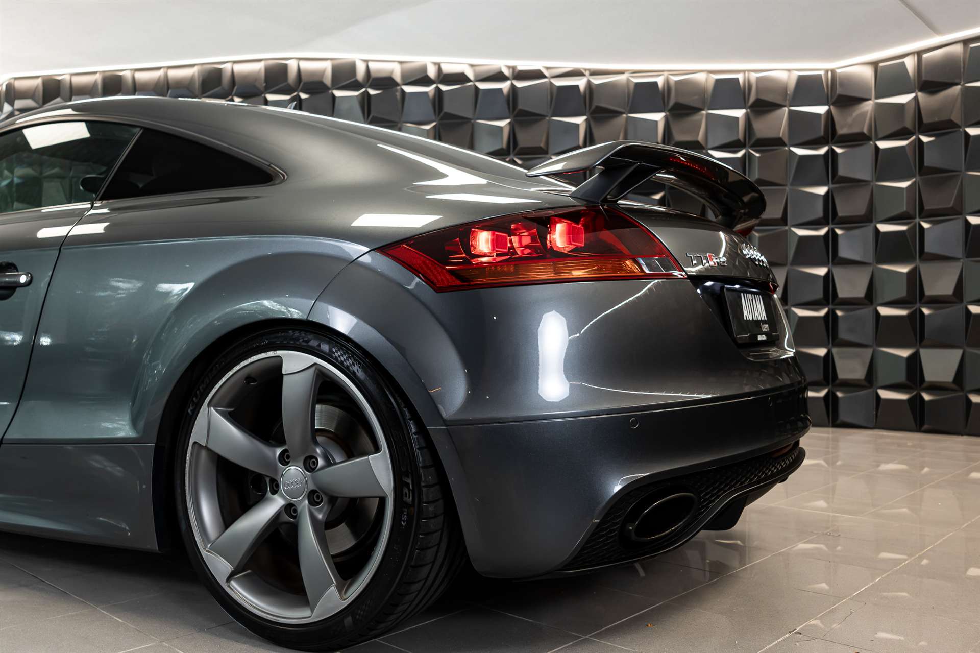 AUDI TT RS Coupé 2.5 TFSI quattro S-tronic-image-27