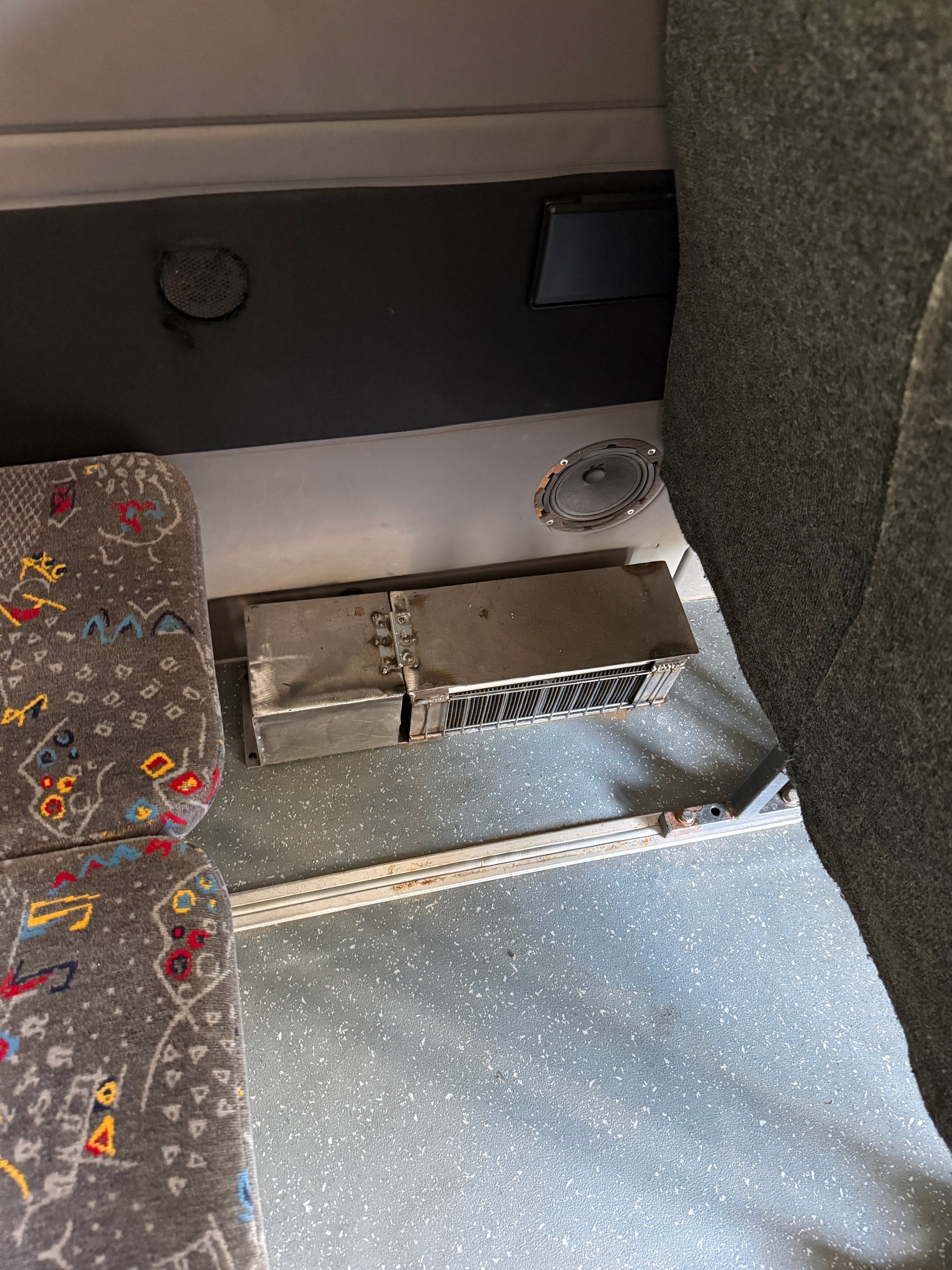 MERCEDES-BENZ Schulbus-image-3