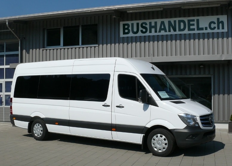 MERCEDES-BENZ Schulbus