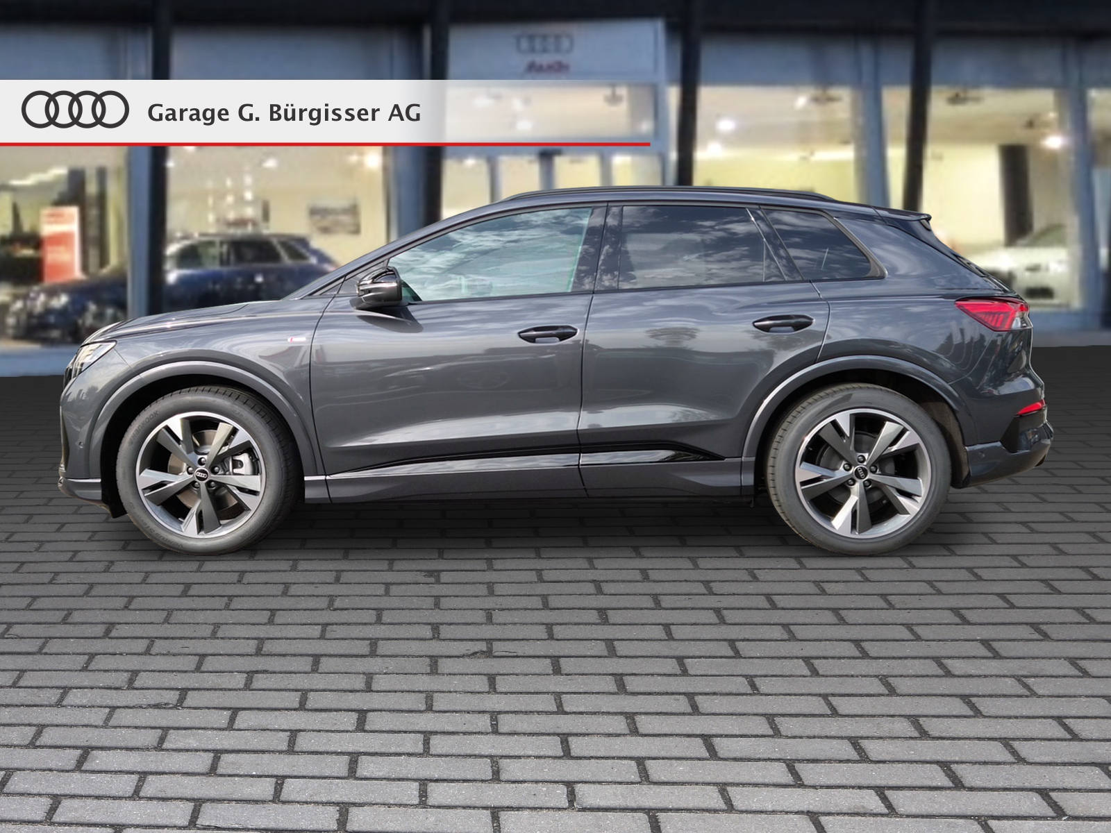 AUDI Q4 e-tron SUV quattro performance Attraction Tamboraggrau Metallic-image-2