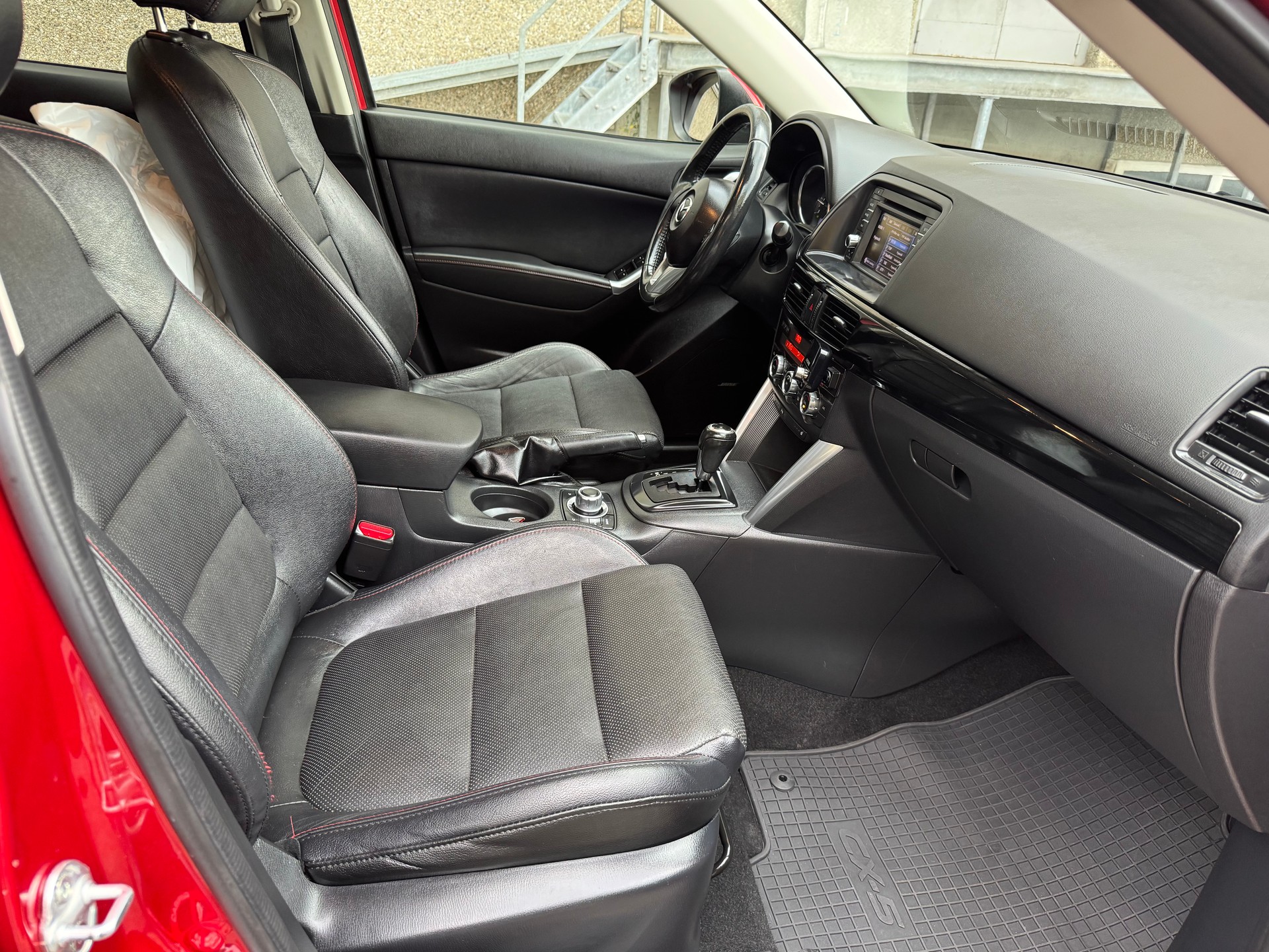 MAZDA CX-5 2.2 D HP Revolution AWD Automatic-image-7