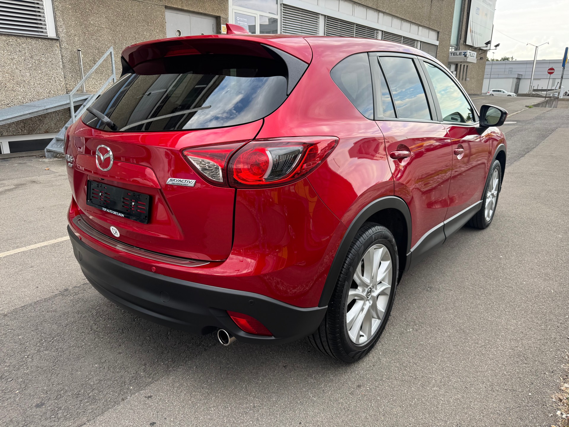 MAZDA CX-5 2.2 D HP Revolution AWD Automatic-image-2