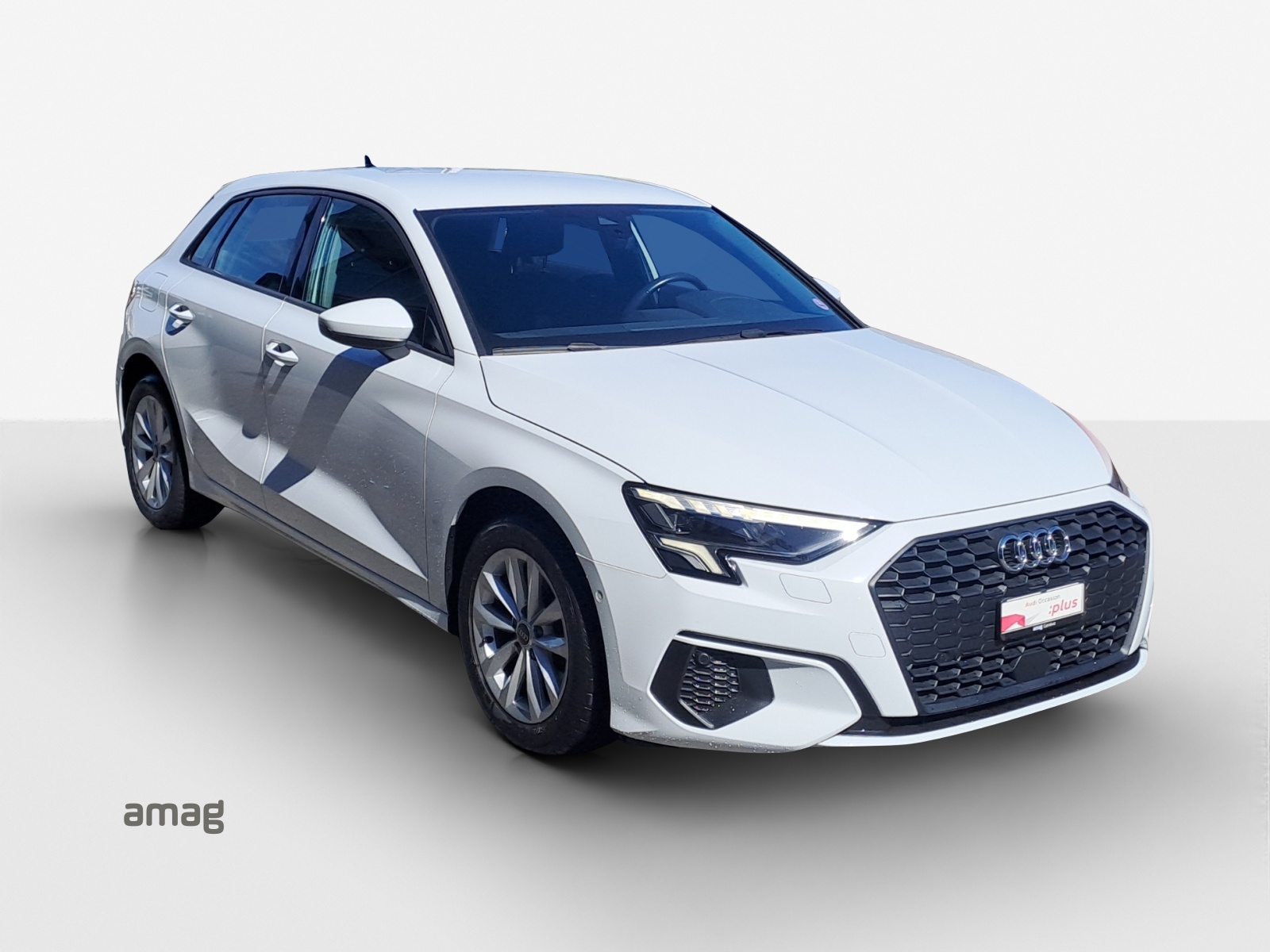 AUDI A3 Sportback 35 TFSI Attraction S-tronic-image-5