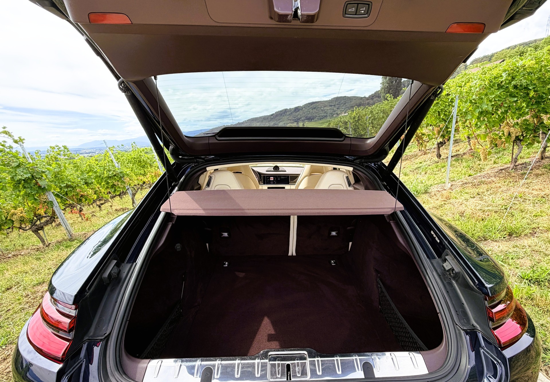 PORSCHE Panamera Turbo PDK-image-12