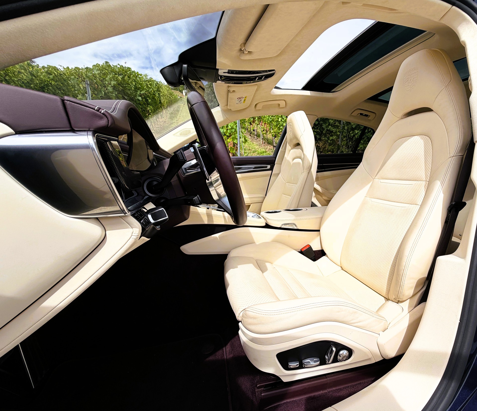PORSCHE Panamera Turbo PDK-image-23