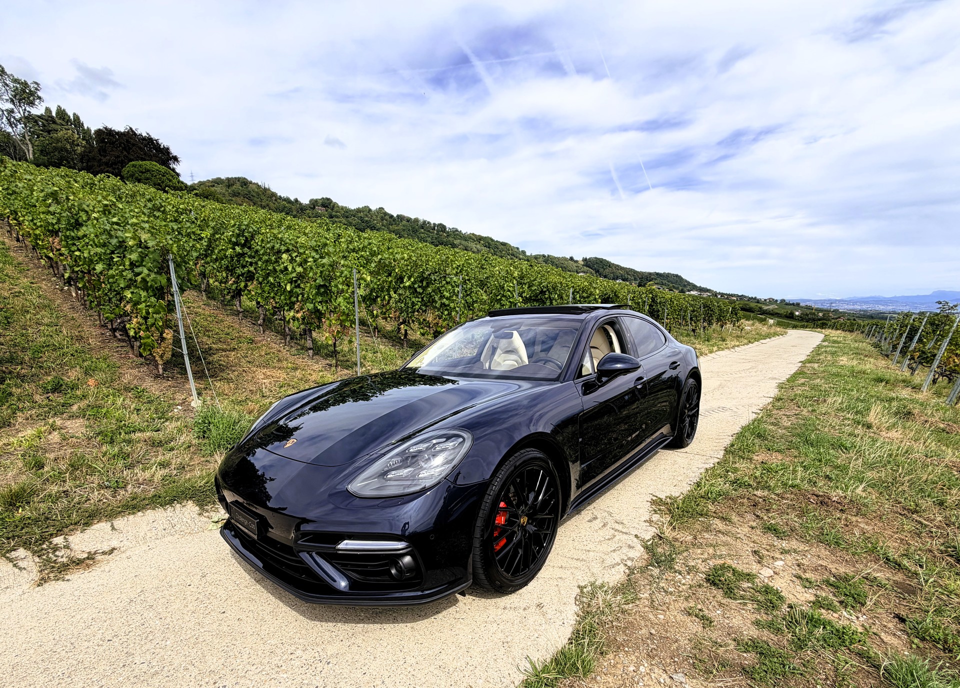 PORSCHE Panamera Turbo PDK-image-1