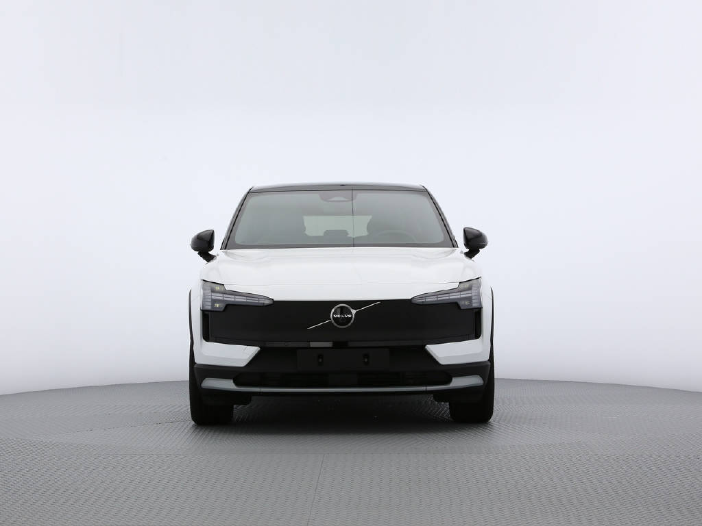VOLVO EX 30 Cross Country P8 Ultra AWD-image-21