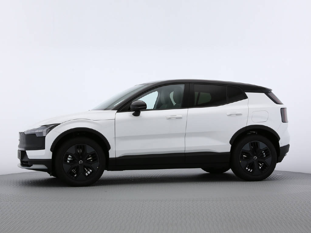 VOLVO EX 30 Cross Country P8 Ultra AWD-image-24