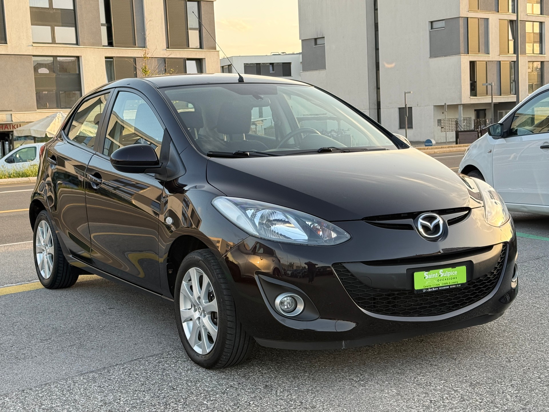 MAZDA 2 1.5i 16V Exclusive Automatic-image-4