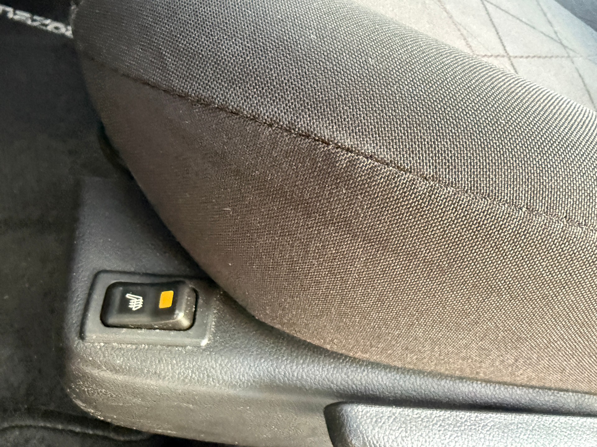 MAZDA 2 1.5i 16V Exclusive Automatic-image-28