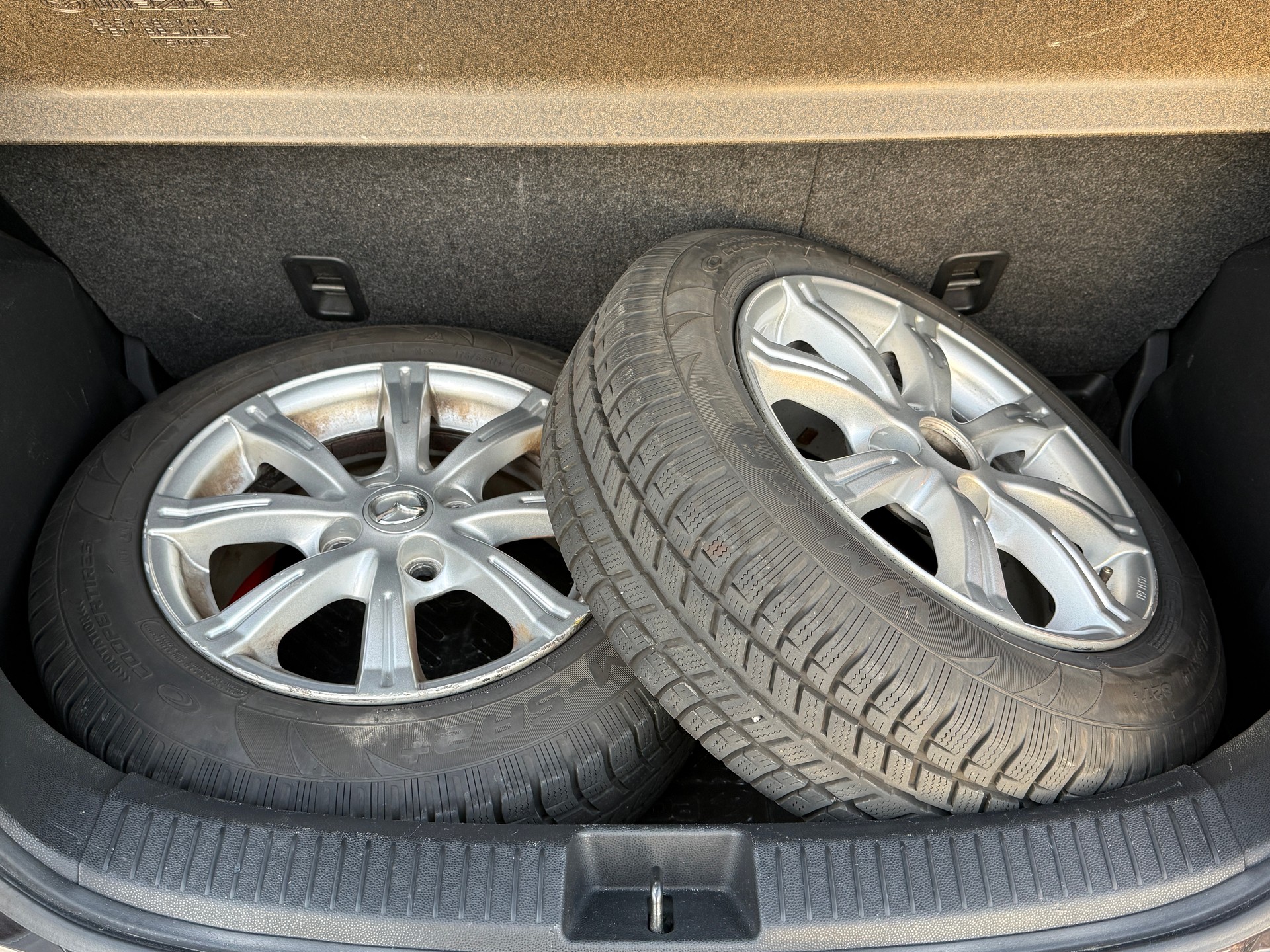 MAZDA 2 1.5i 16V Exclusive Automatic-image-14