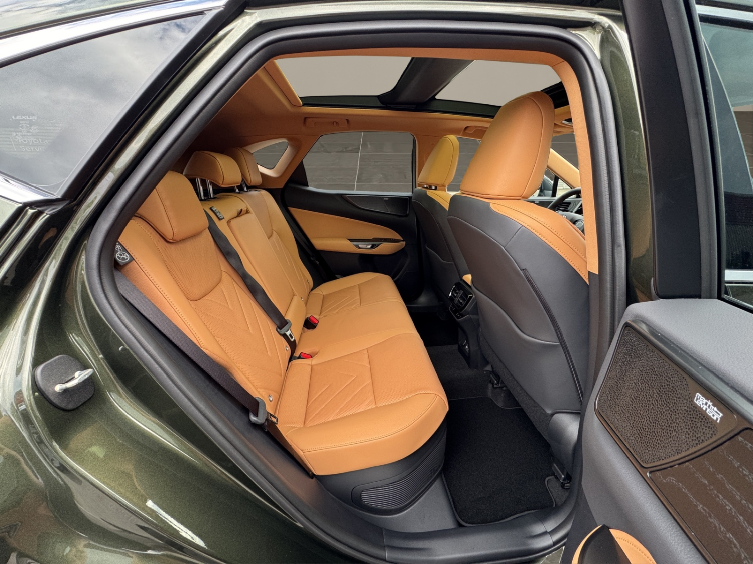 LEXUS NX 350h Excellence-image-16