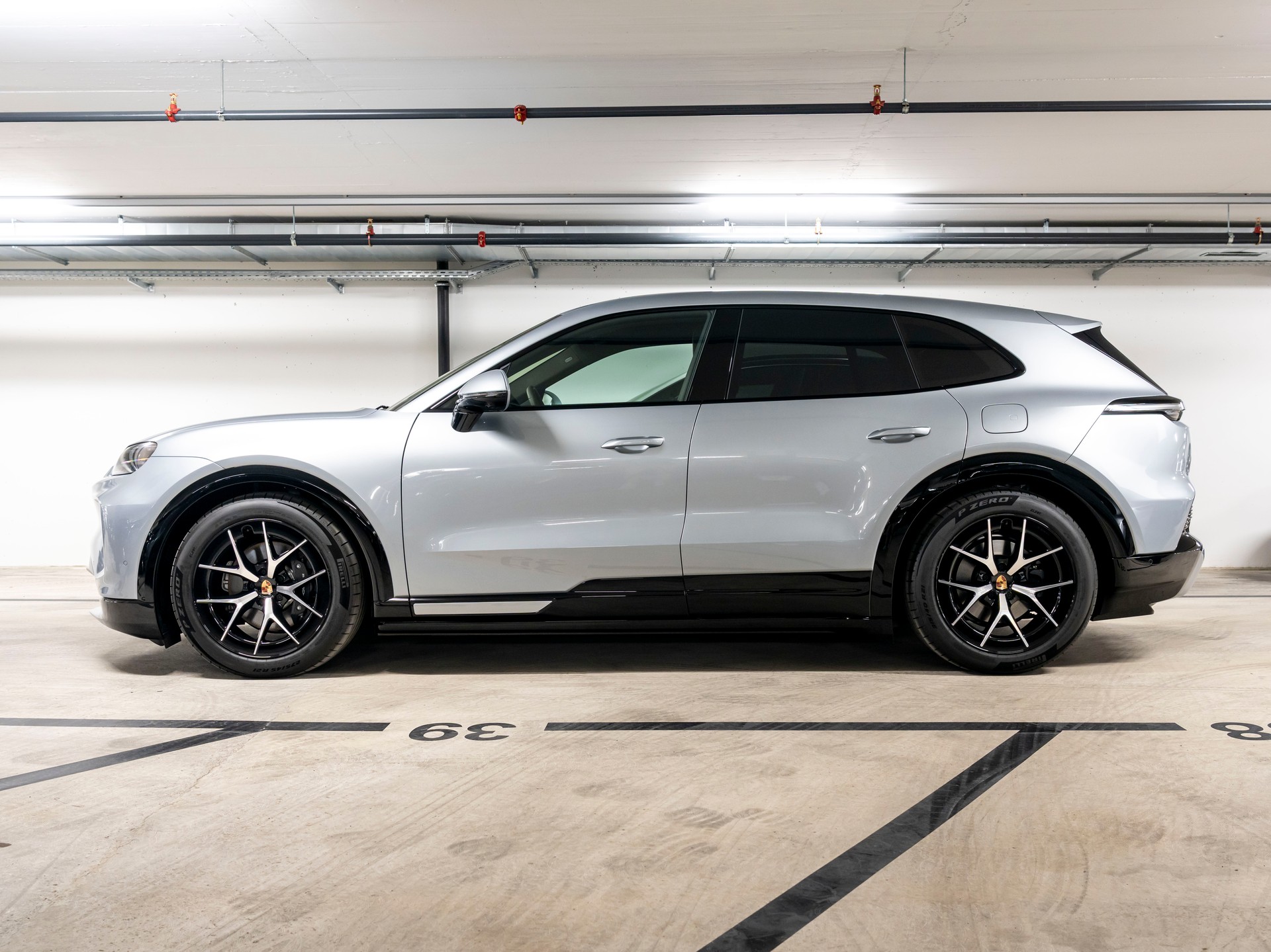 PORSCHE Cayenne Electric 113 kWh-image-1