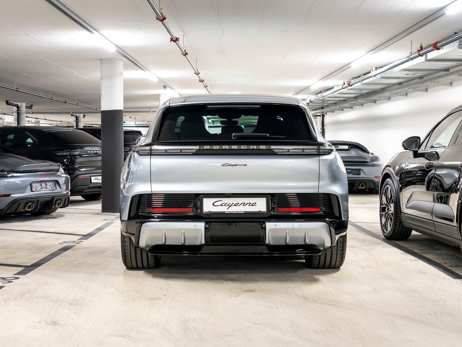 PORSCHE Cayenne Electric 113 kWh-image-4