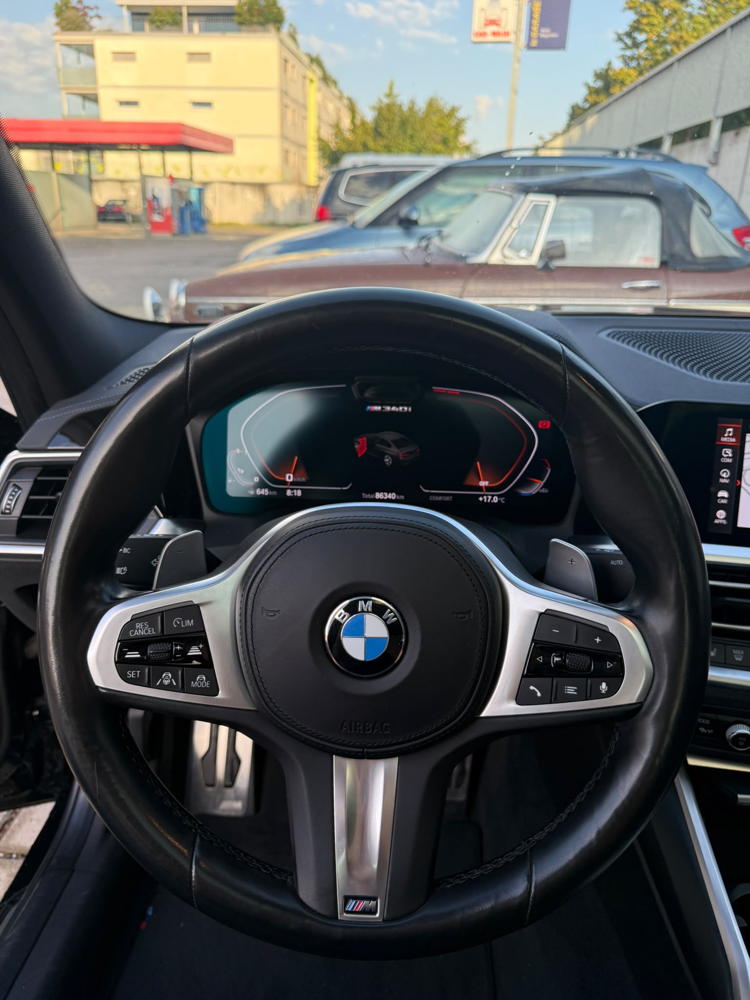 BMW M340i xDrive Steptronic-image-7