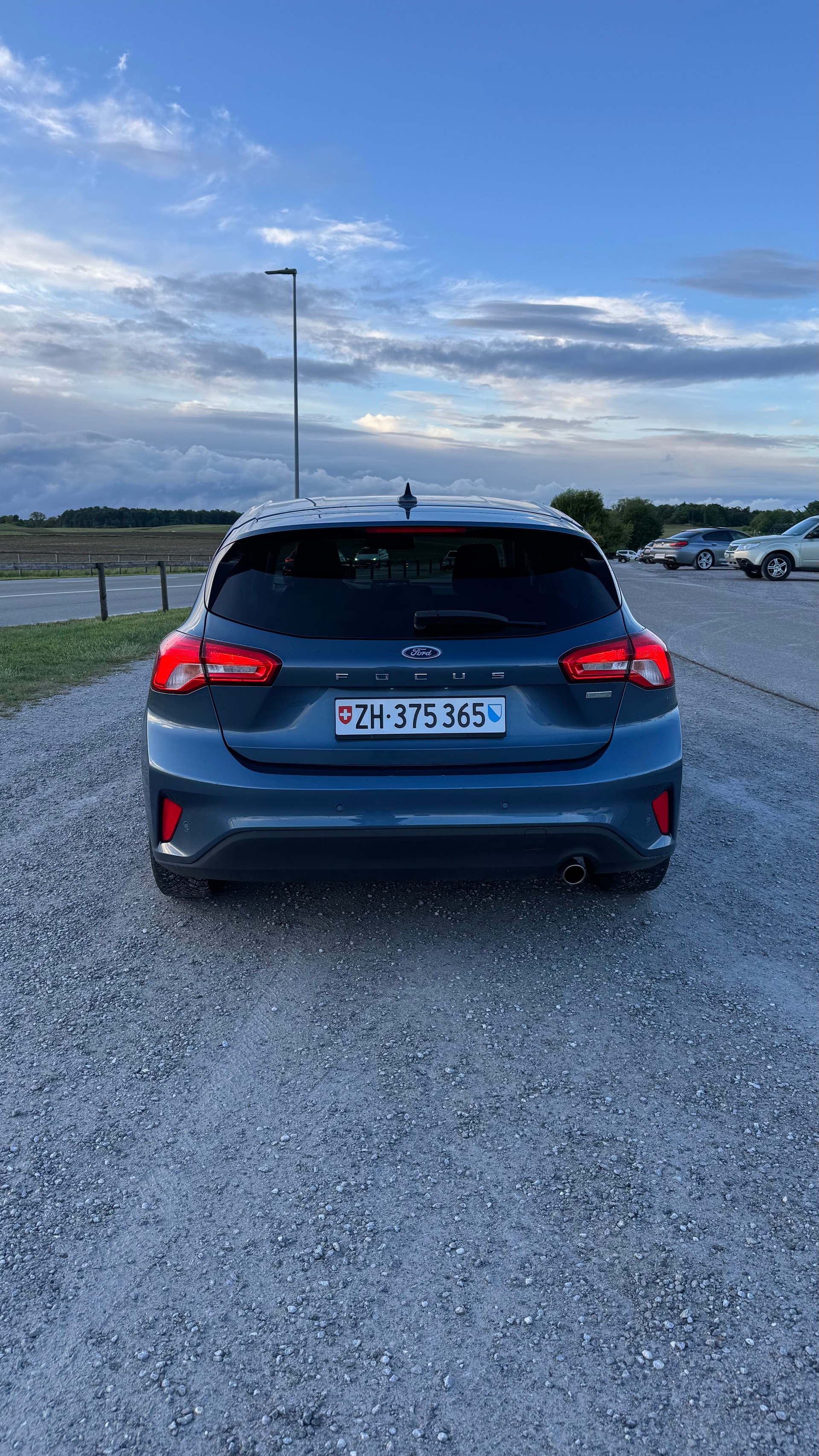 FORD 1.0i EcoB 125 Cool&Connect-image-1