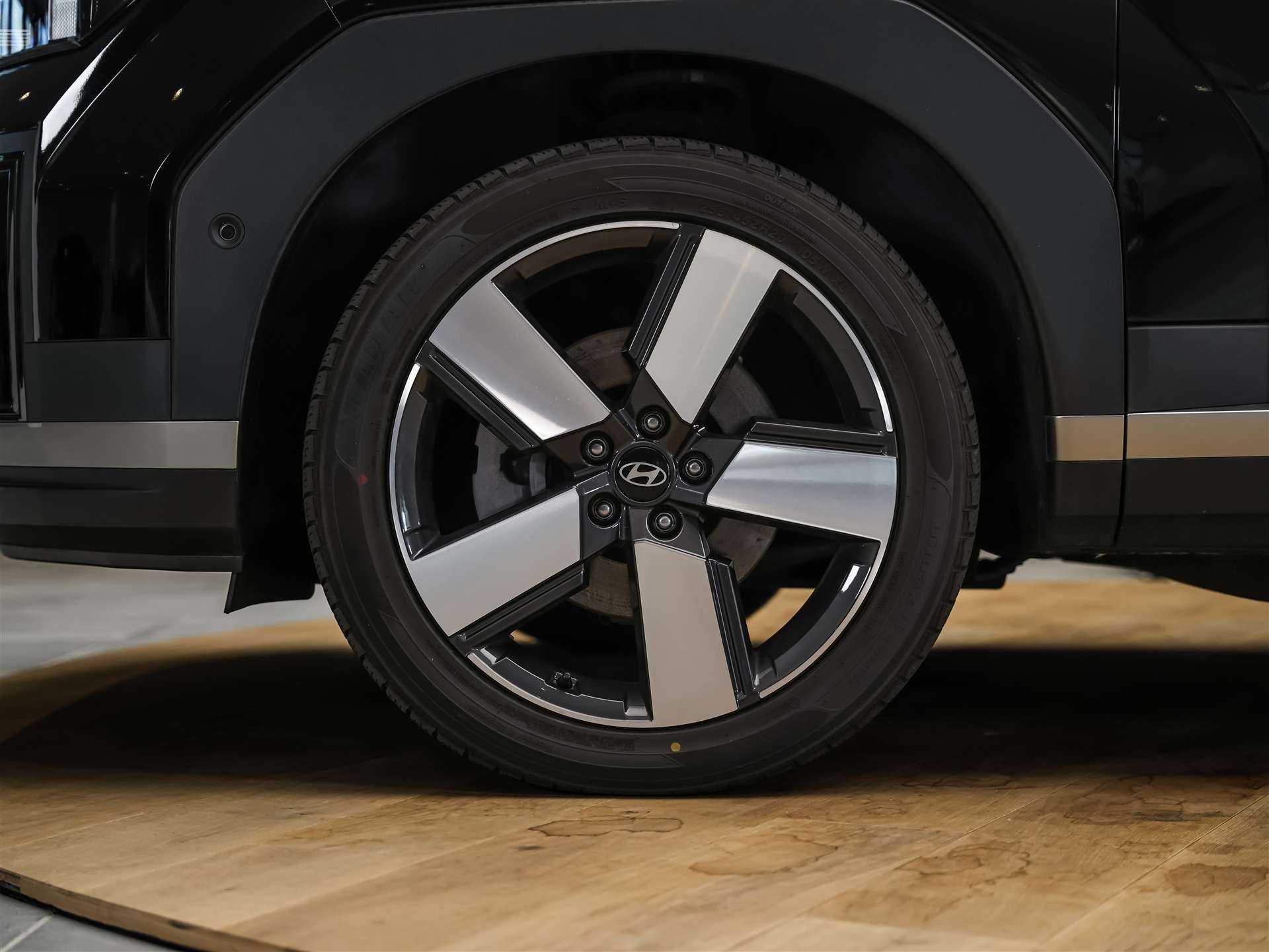 HYUNDAI Santa Fe 1.6 T-GDi PHEV Vertex 4WD Automatic *Facelift*7 Sitze*Sitzbelüftung*-image-17