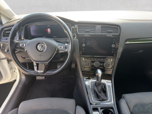 VW Golf 1.5 TSI EVO High-image-9