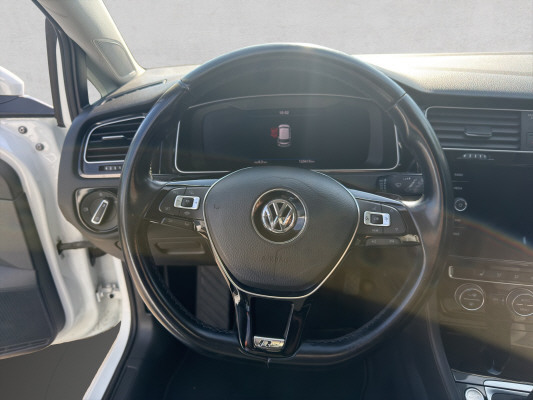 VW Golf 1.5 TSI EVO High-image-10