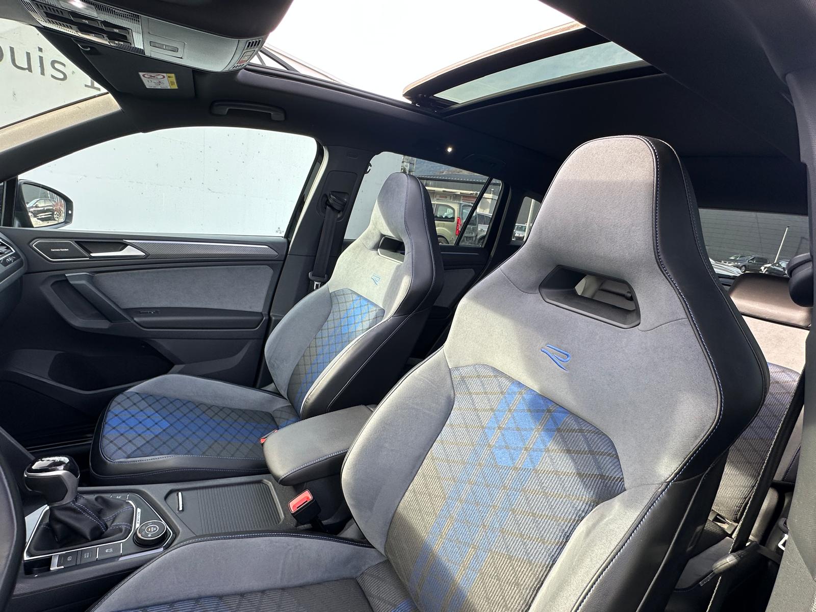 VW Tiguan 2.0TSI R 4Motion DSG-image-8