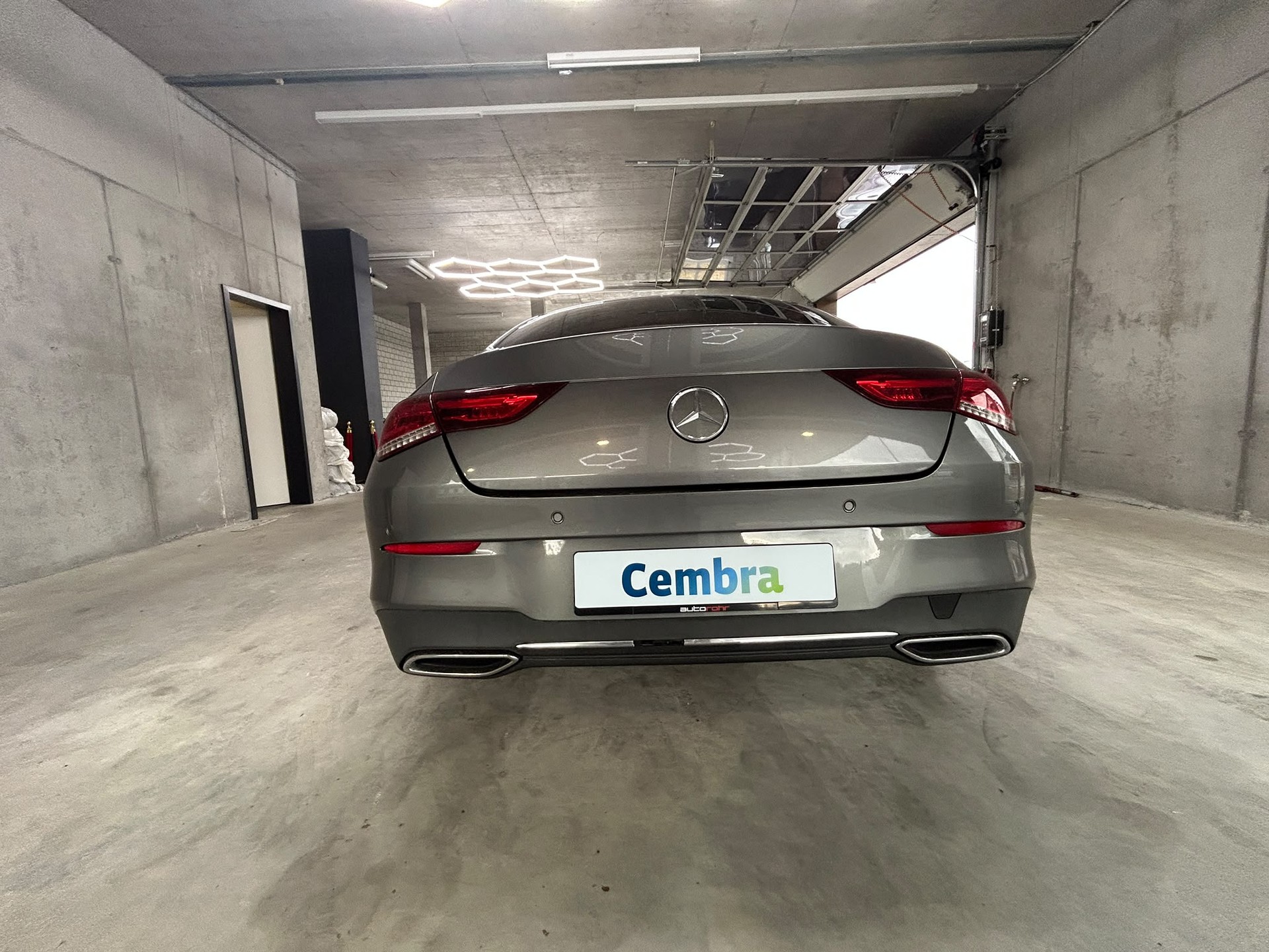 MERCEDES-BENZ CLA 200 Progressive 7G-DCT-image-3