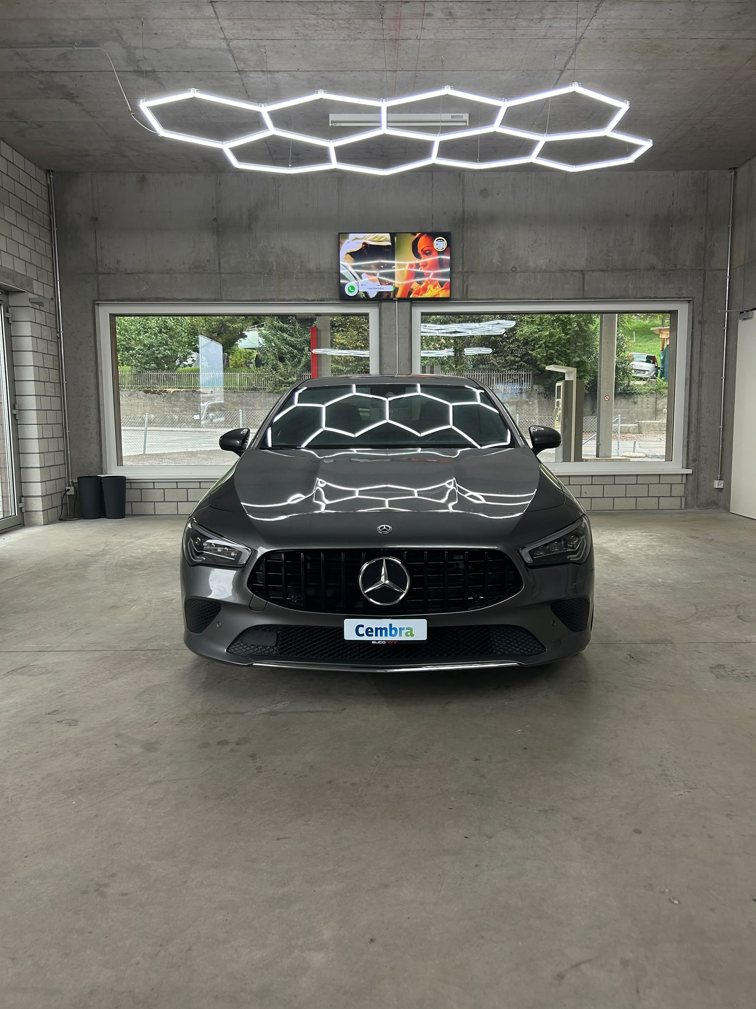 MERCEDES-BENZ CLA 200 Progressive 7G-DCT-image-1