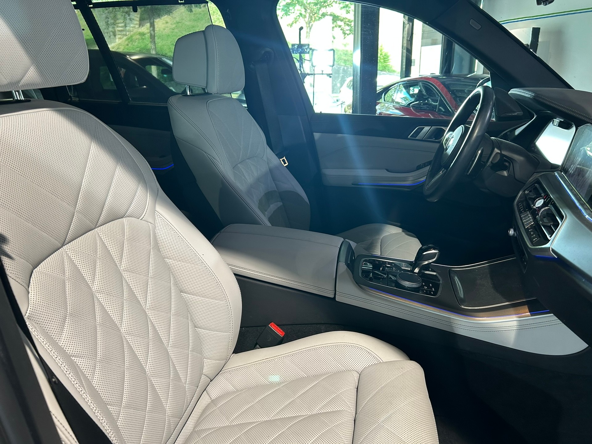 BMW X5 xDrive 48V 30d M Sport Steptronic-image-27