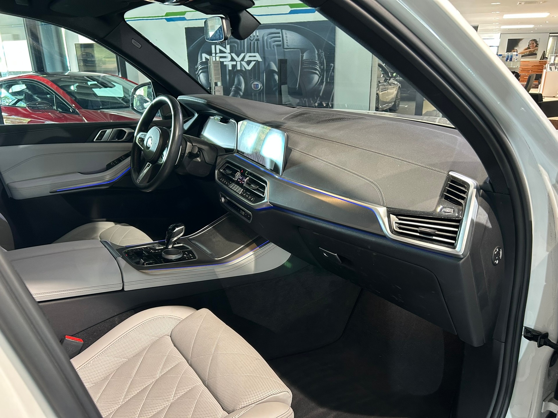 BMW X5 xDrive 48V 30d M Sport Steptronic-image-26