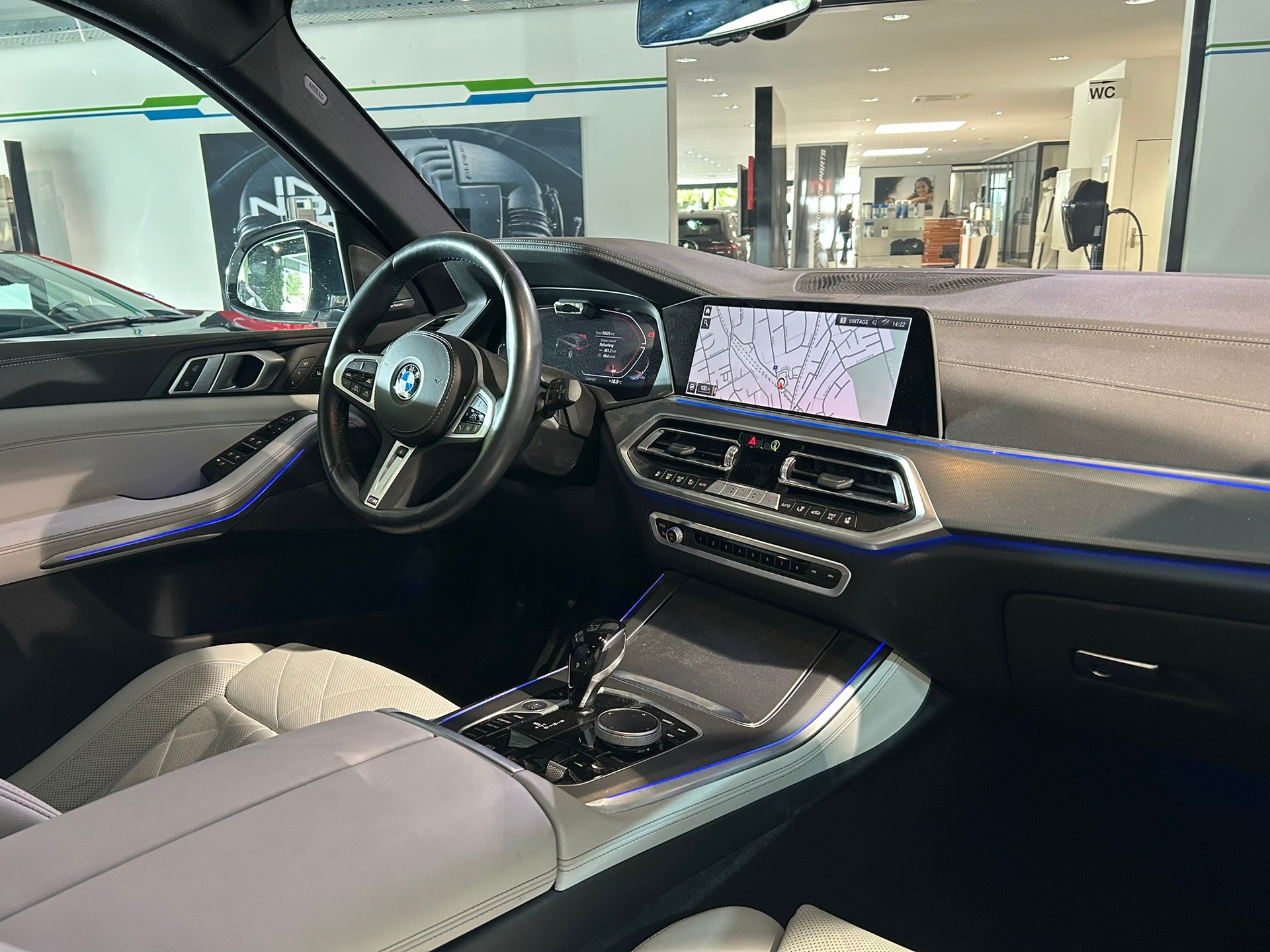 BMW X5 xDrive 48V 30d M Sport Steptronic-image-21