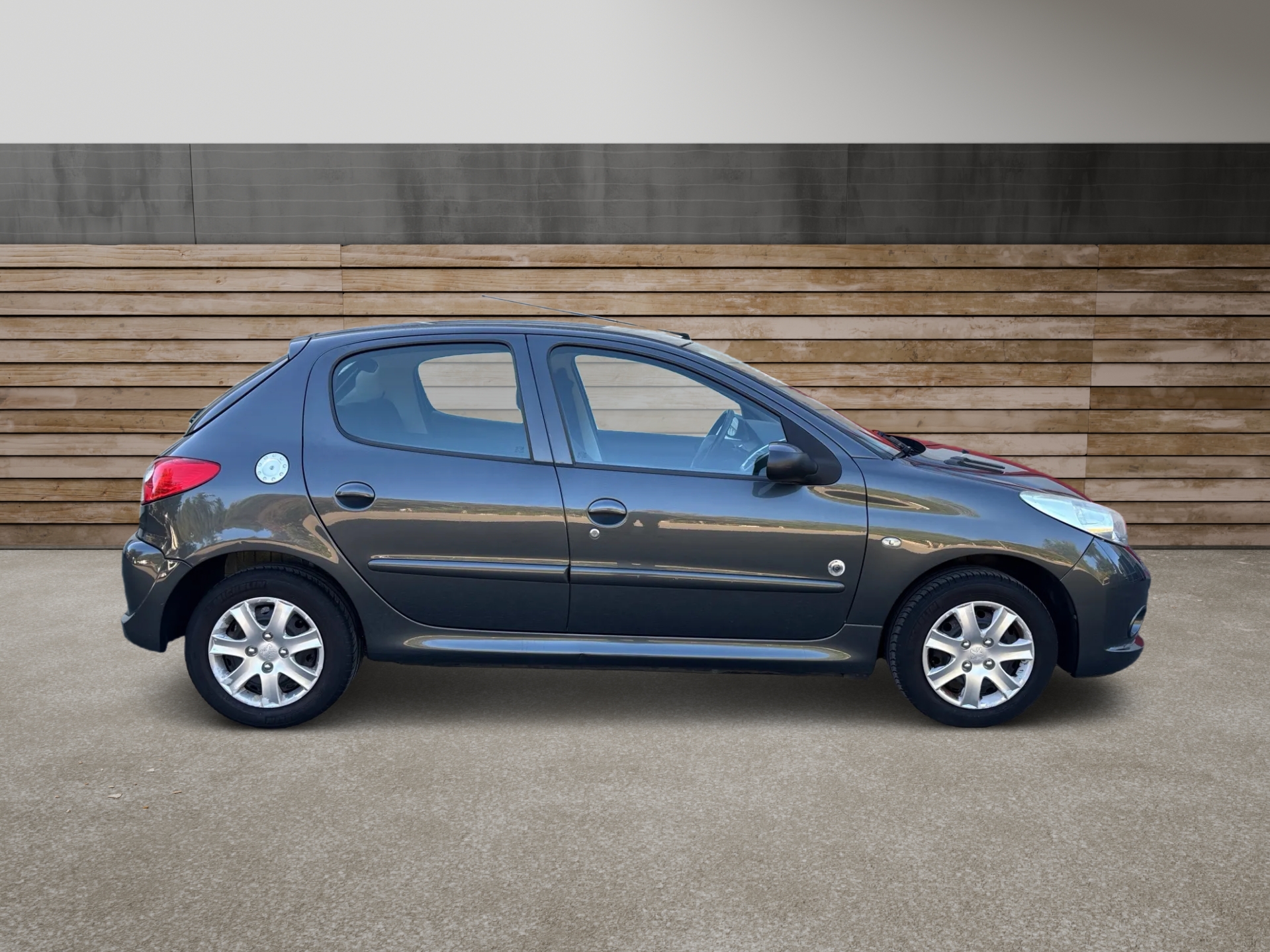 PEUGEOT 206+ 1.4 Trendy-image-2