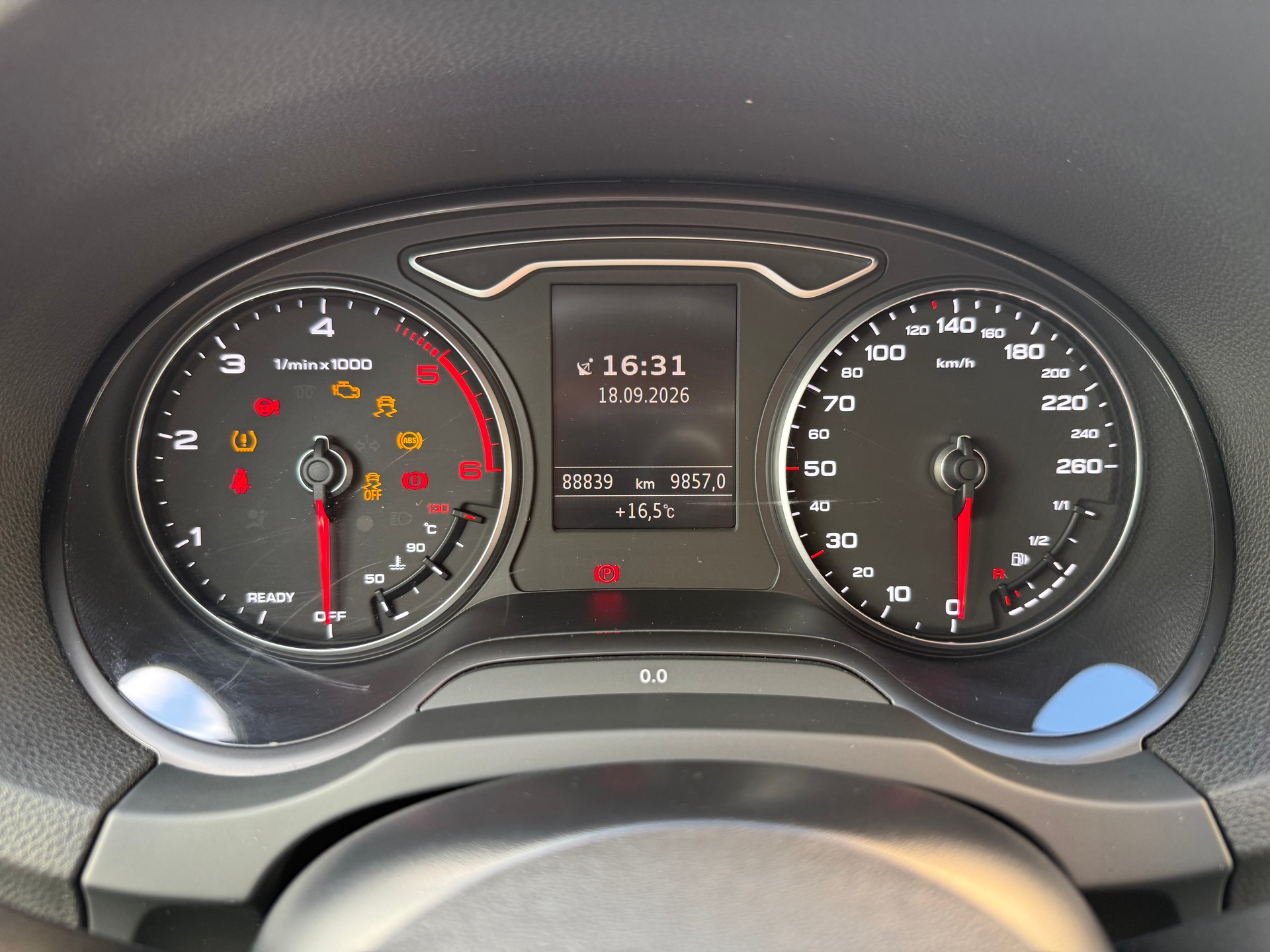 AUDI A3 Sportback 2.0 TDI Design quattro-image-15