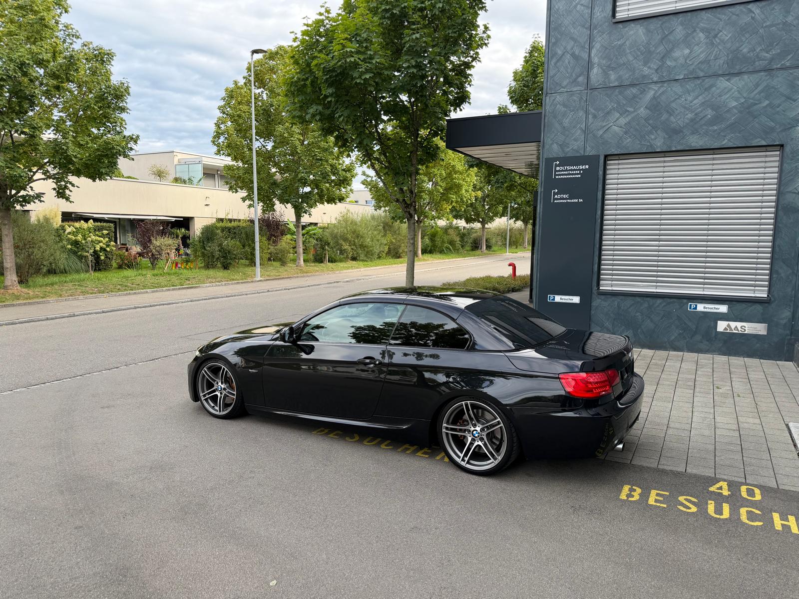 BMW 335i Cabriolet DSG-image-3
