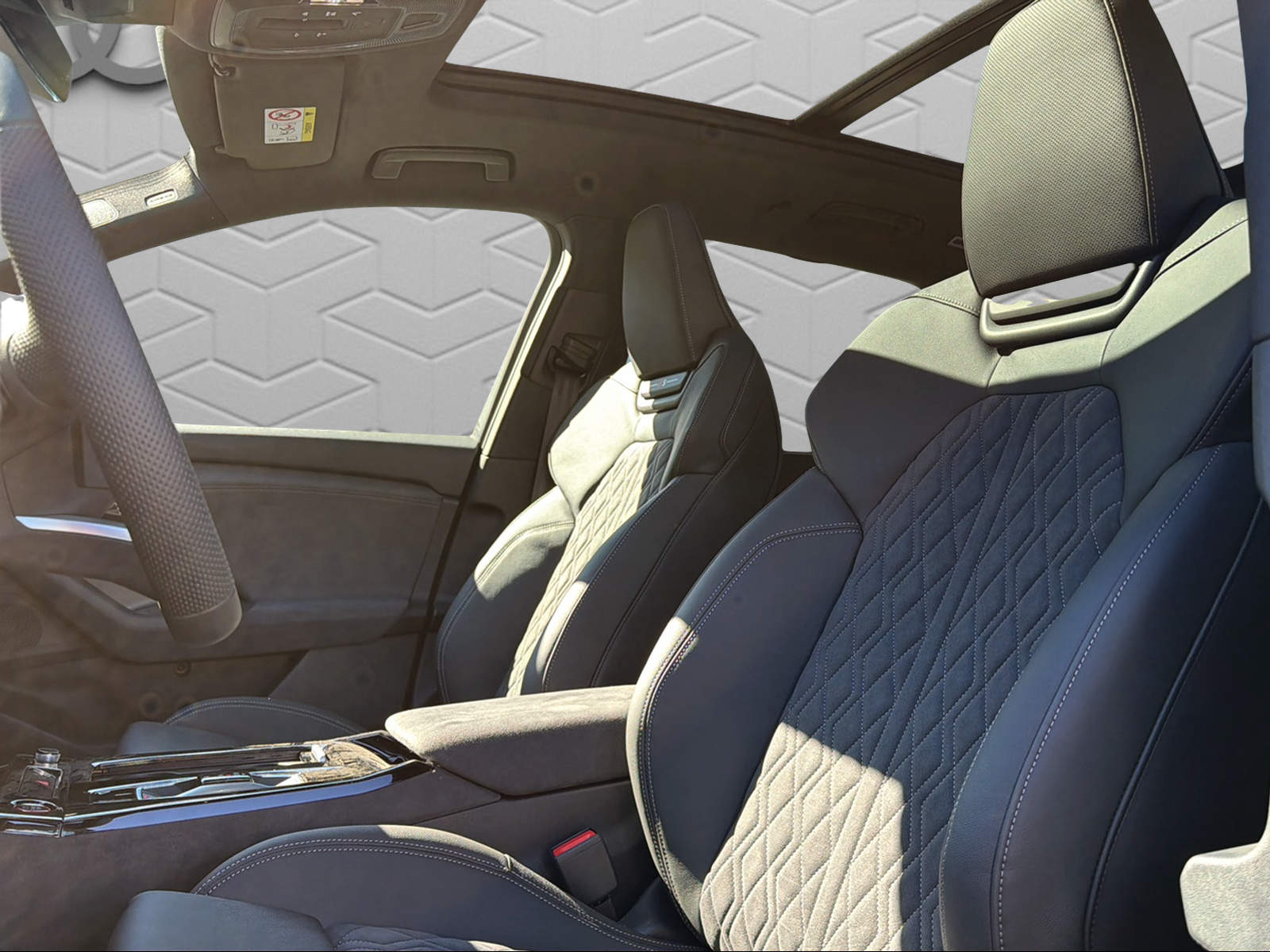AUDI SQ6 e-tron quattro-image-6