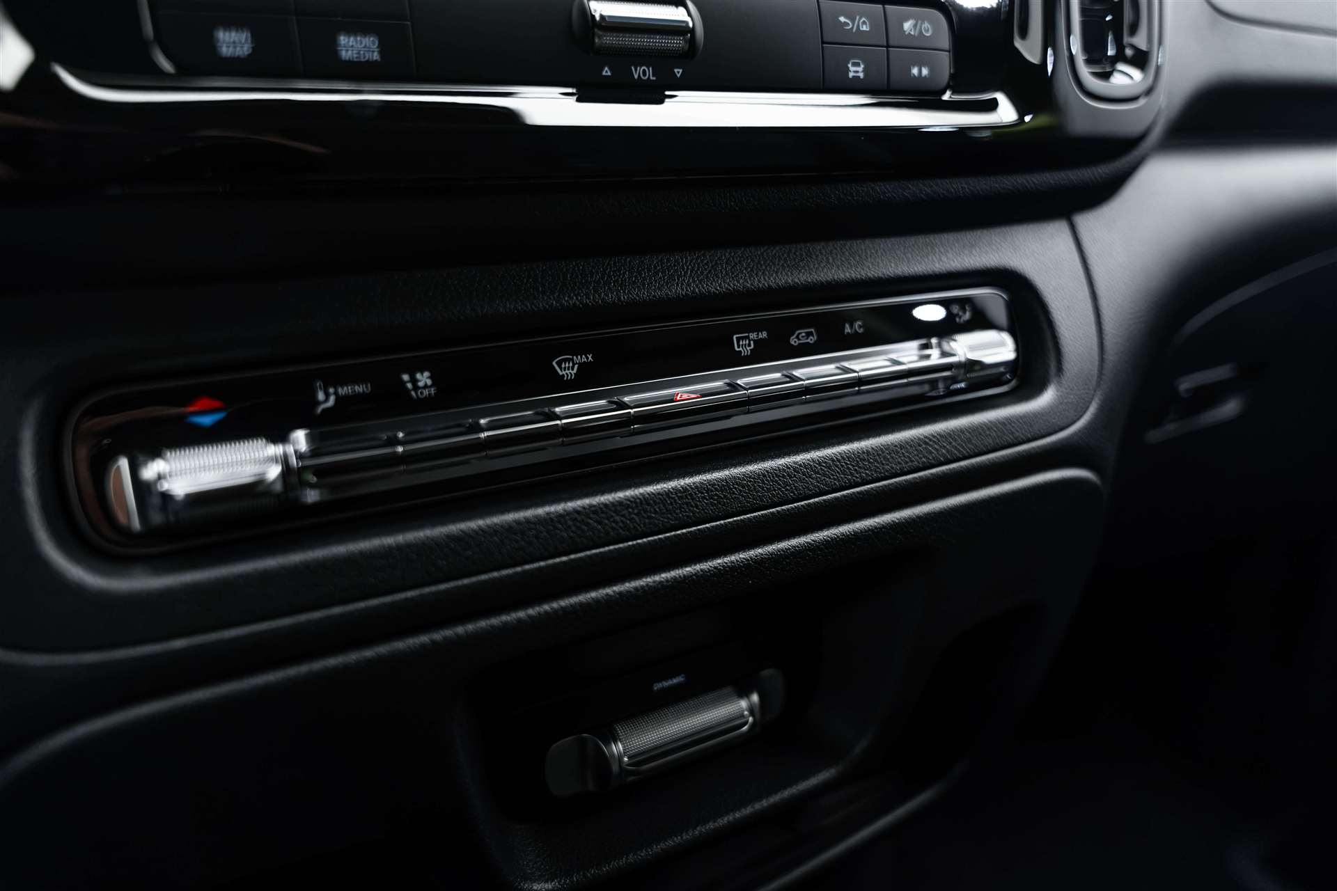 MERCEDES-BENZ MERCEDES-BENZ Vito 116 CDi 9-Plätzer Lang Select Tourer G-Tr. Automat-image-23