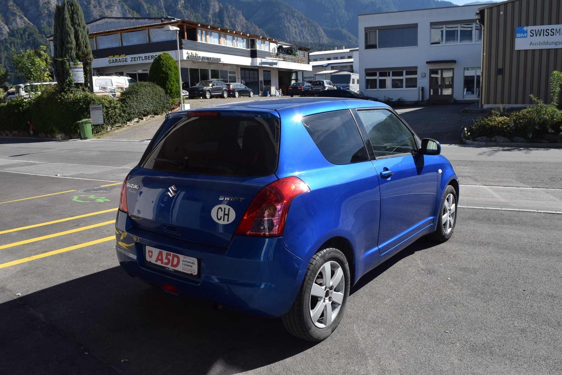 SUZUKI Swift 1.3i 16V GL Top-image-7