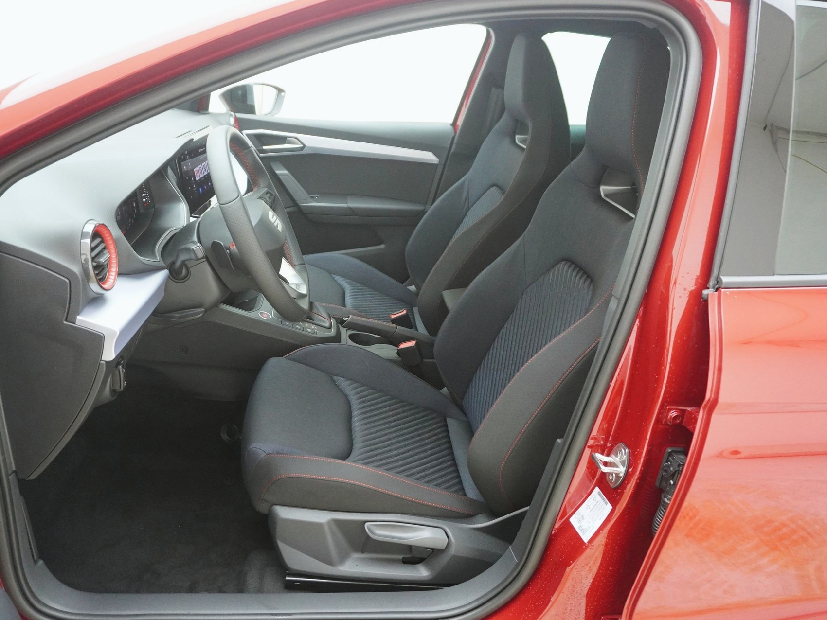 SEAT Ibiza 1.5 TSI FR DSG-image-12