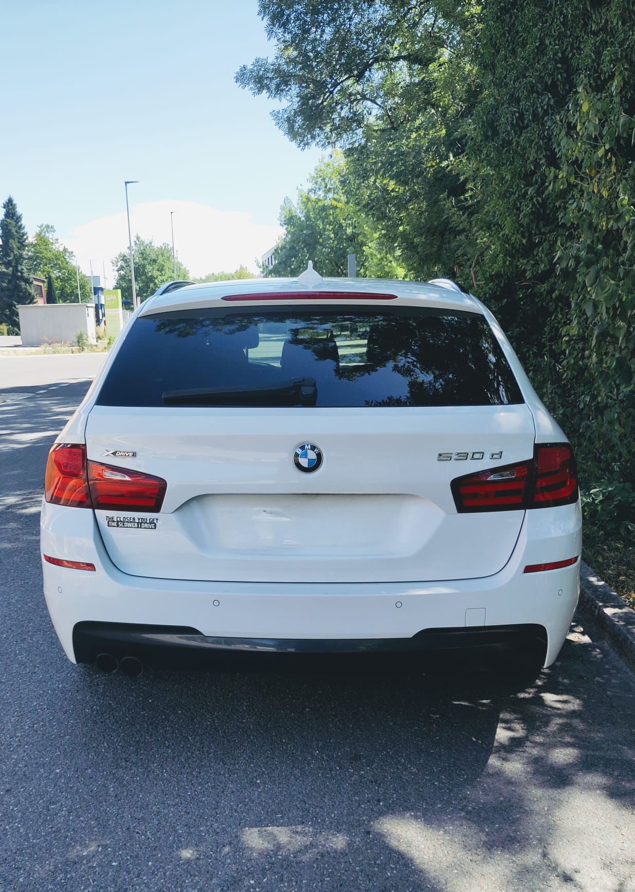 BMW 530d xDrive-image-2