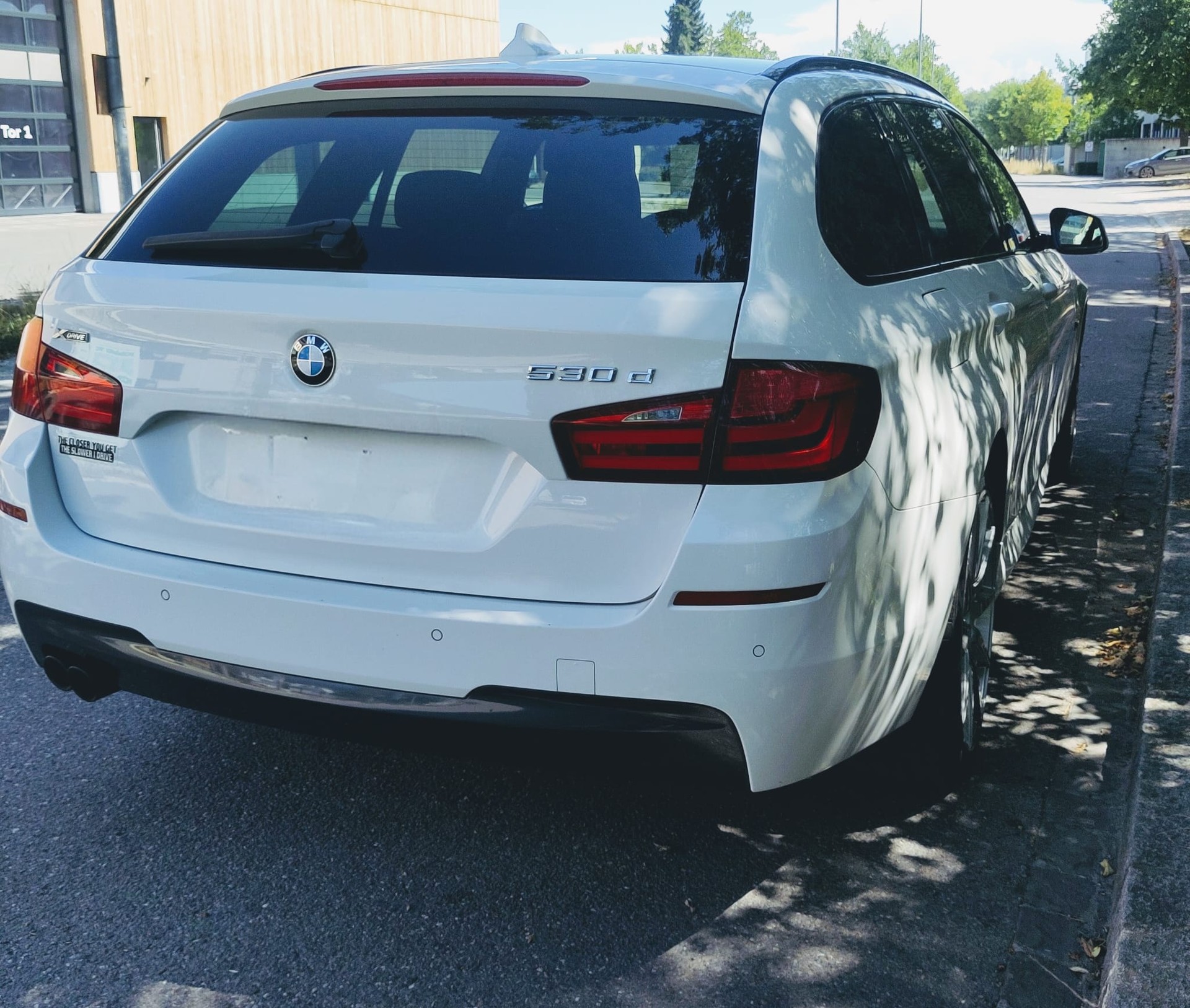 BMW 530d xDrive-image-1