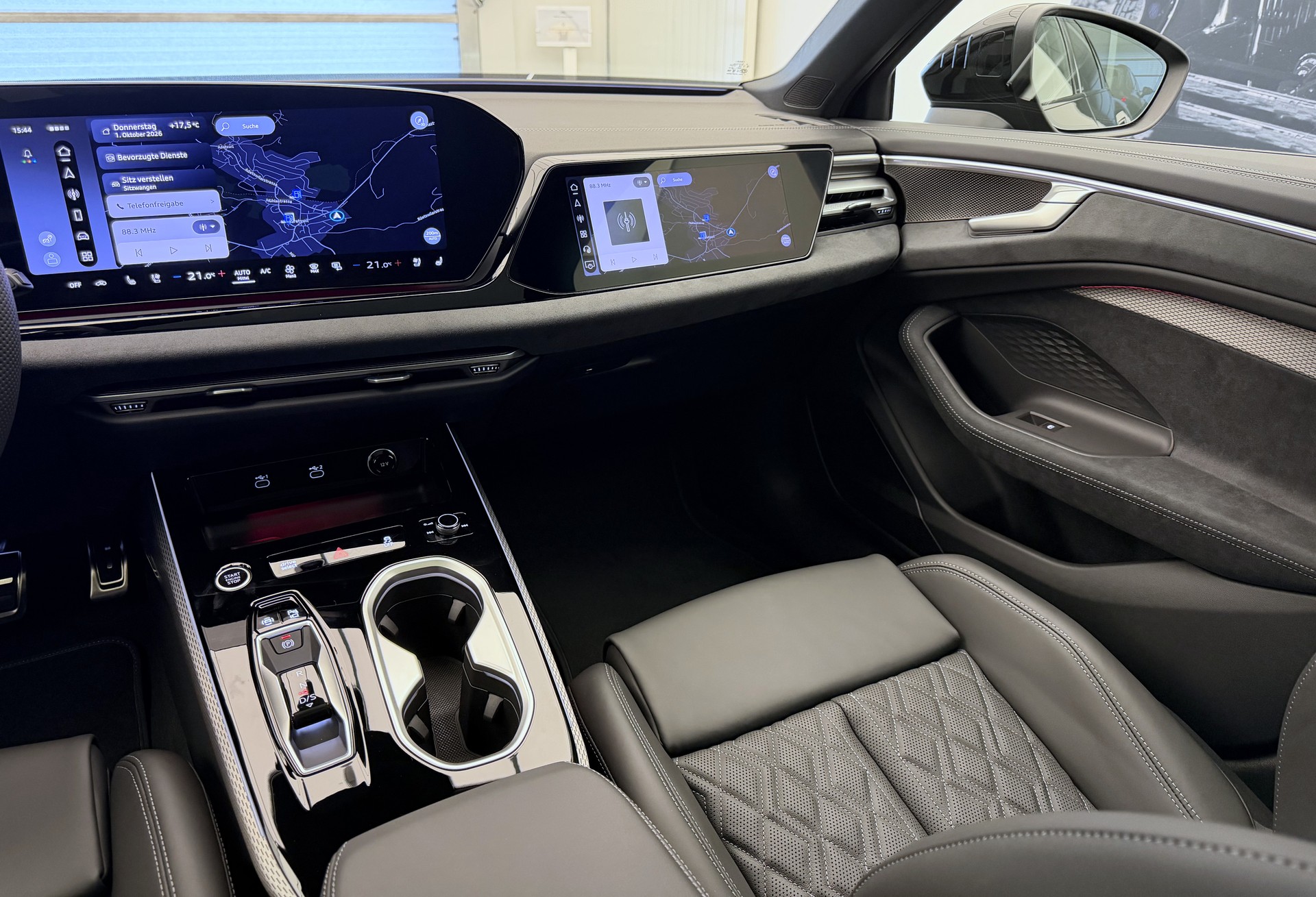 AUDI A6 allroad TDI quattro 220 kW S tronic-image-18