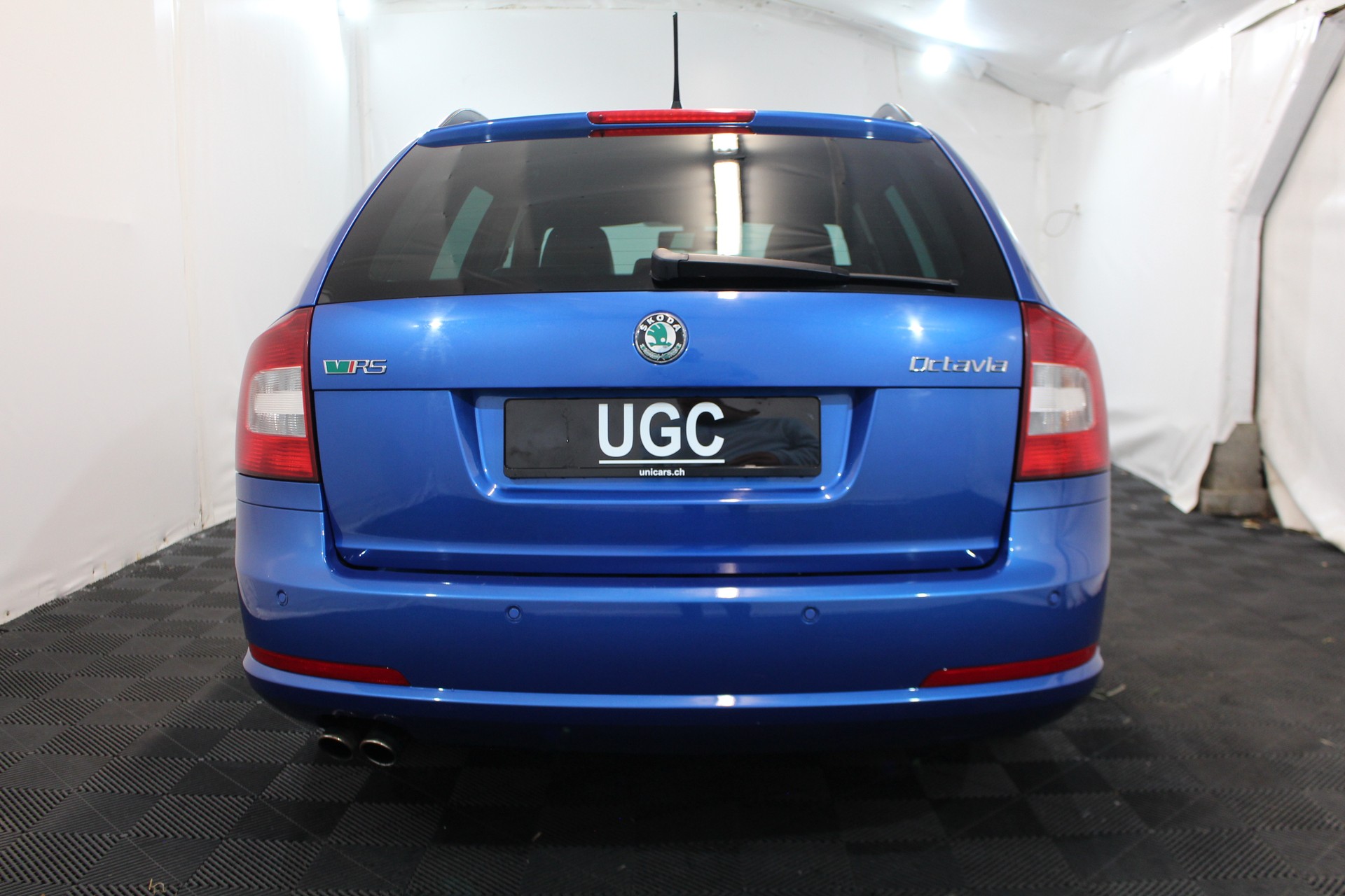SKODA Octavia Combi 2.0 TDI RS DSG-image-4