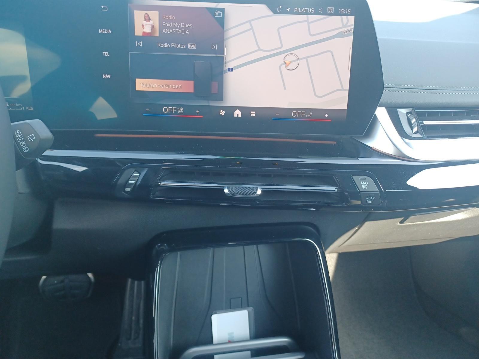 BMW 230e xDrive Active Tourer MSport-image-15