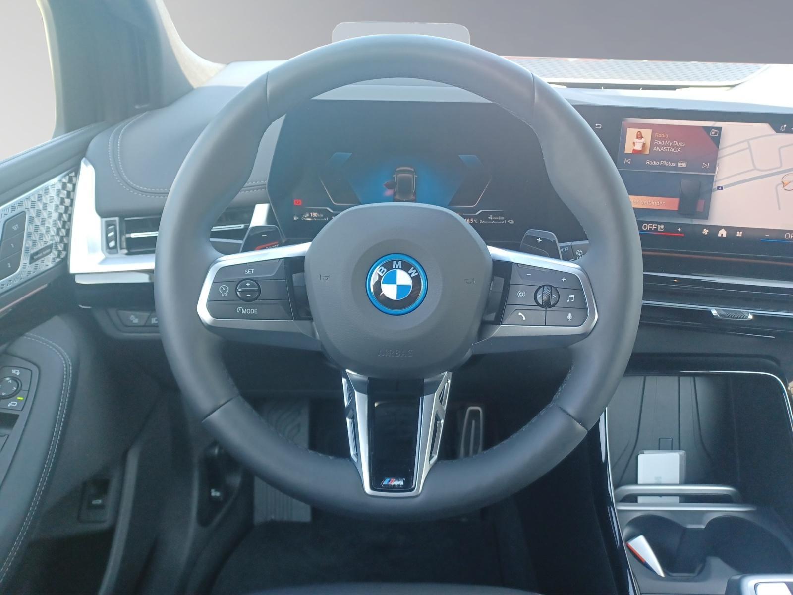 BMW 230e xDrive Active Tourer MSport-image-14