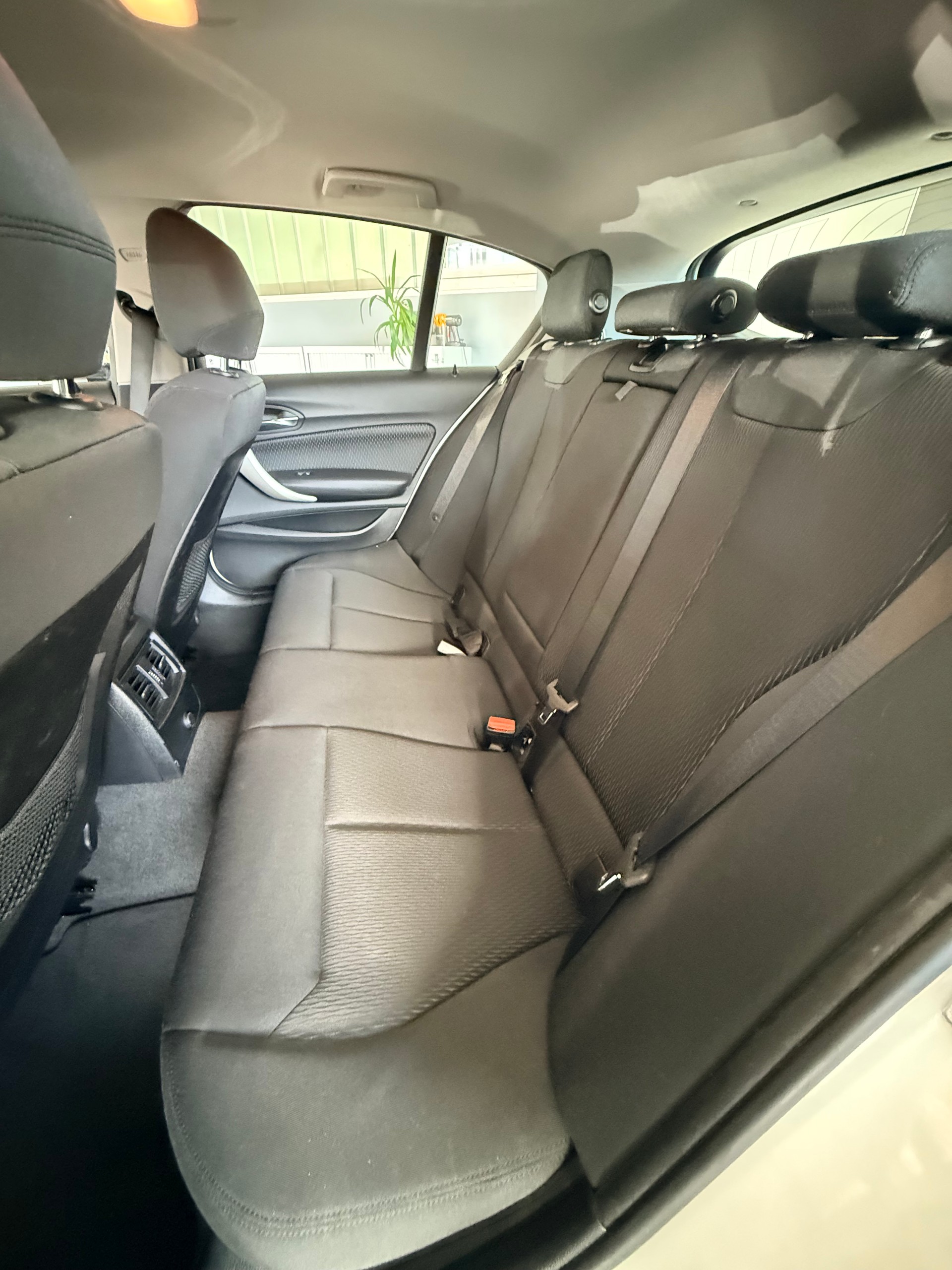 BMW 120d xDrive Steptronic-image-7