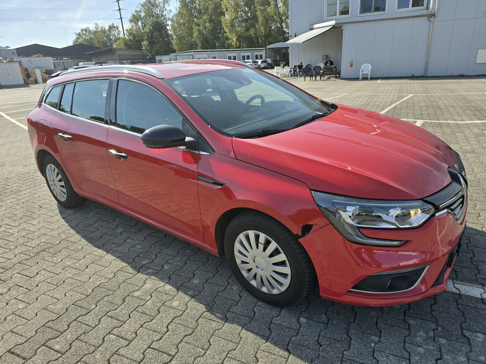RENAULT Mégane Grandtour 1.5 dCi Business Line EDC-image-8