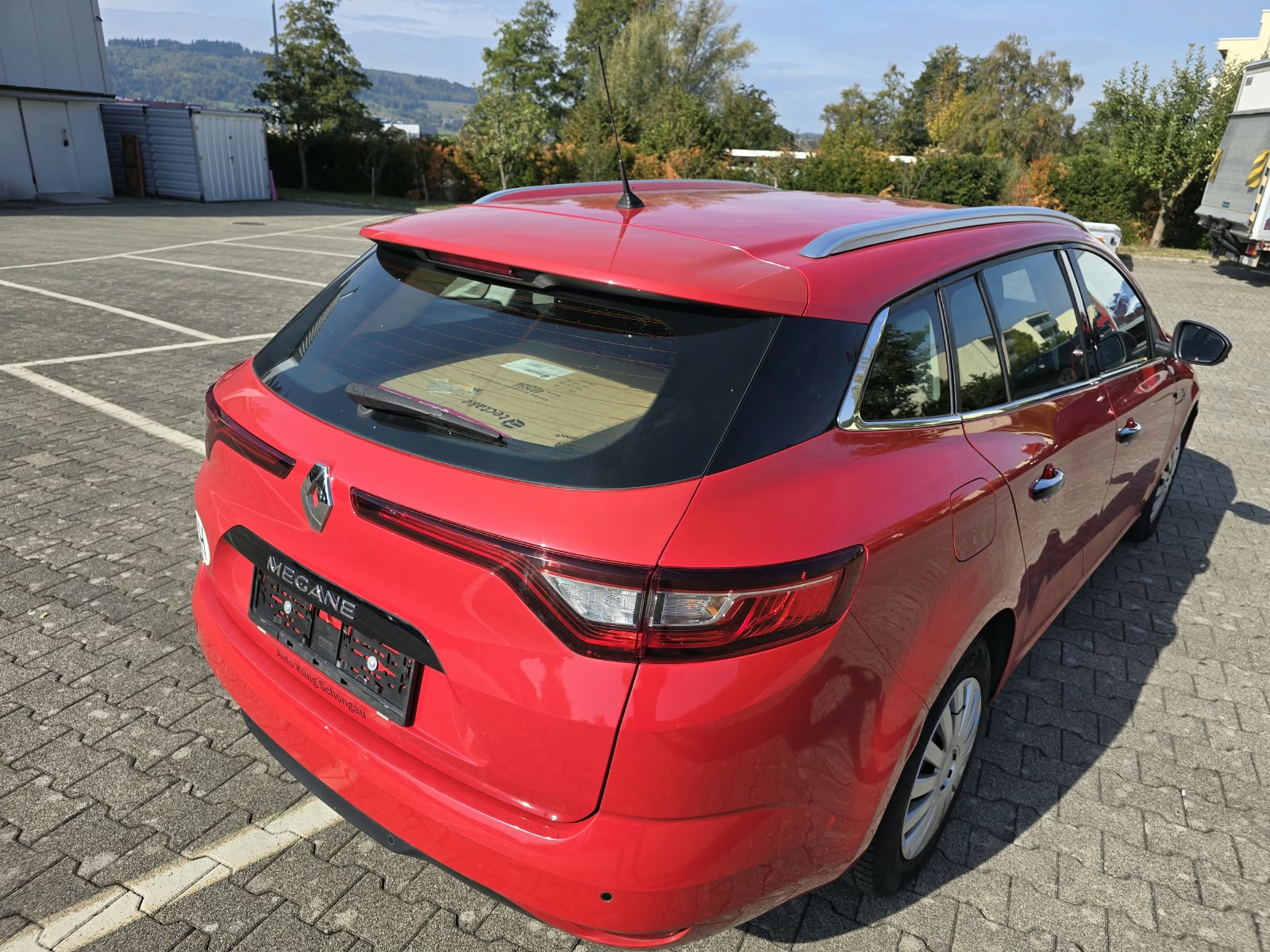 RENAULT Mégane Grandtour 1.5 dCi Business Line EDC-image-13